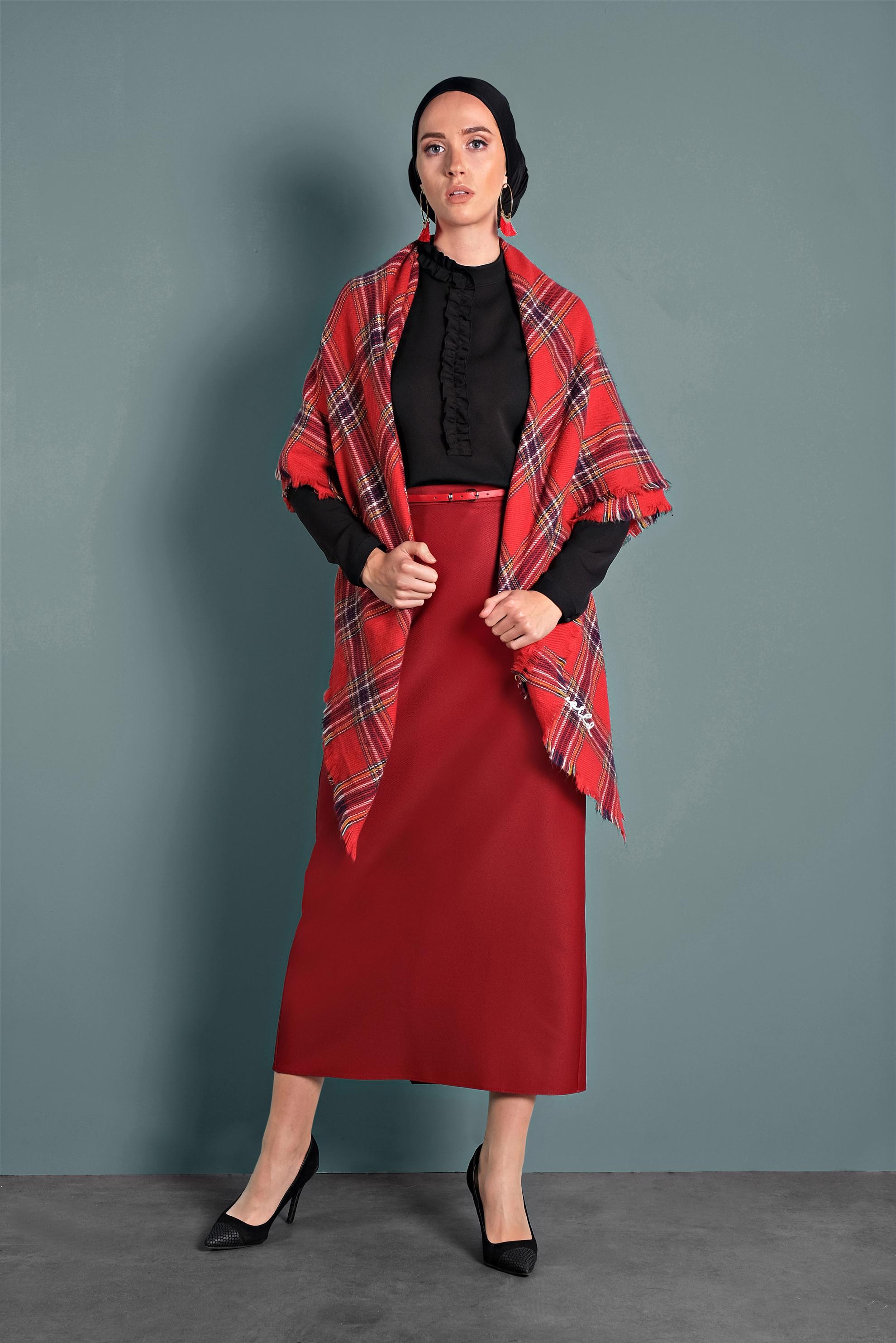 Tesettür giyim KIRMIZI DÜZ KESİM ETEK 60017