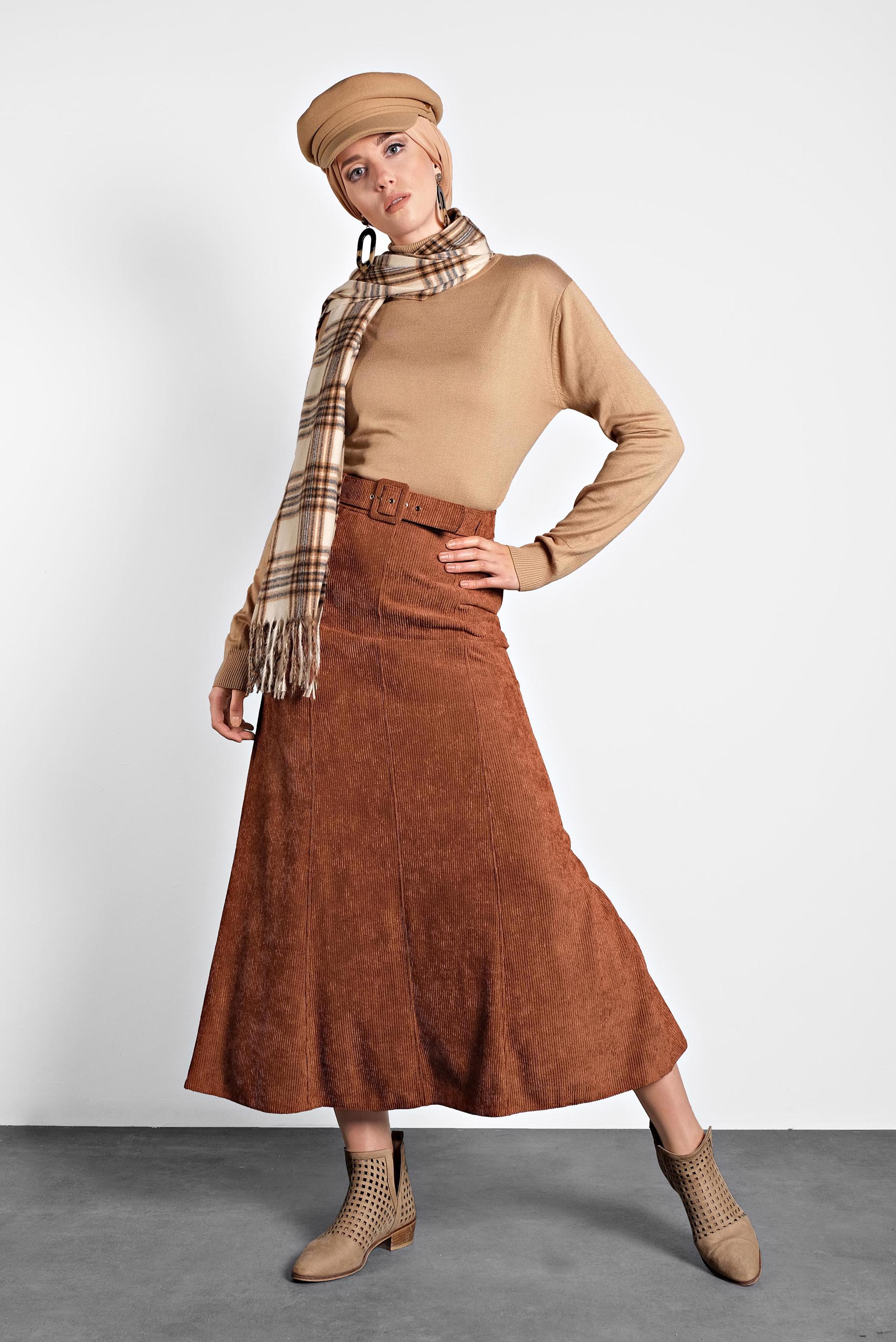 Tesettür giyim TURUNCU ŞÖNİL KADİFE ETEK 60020