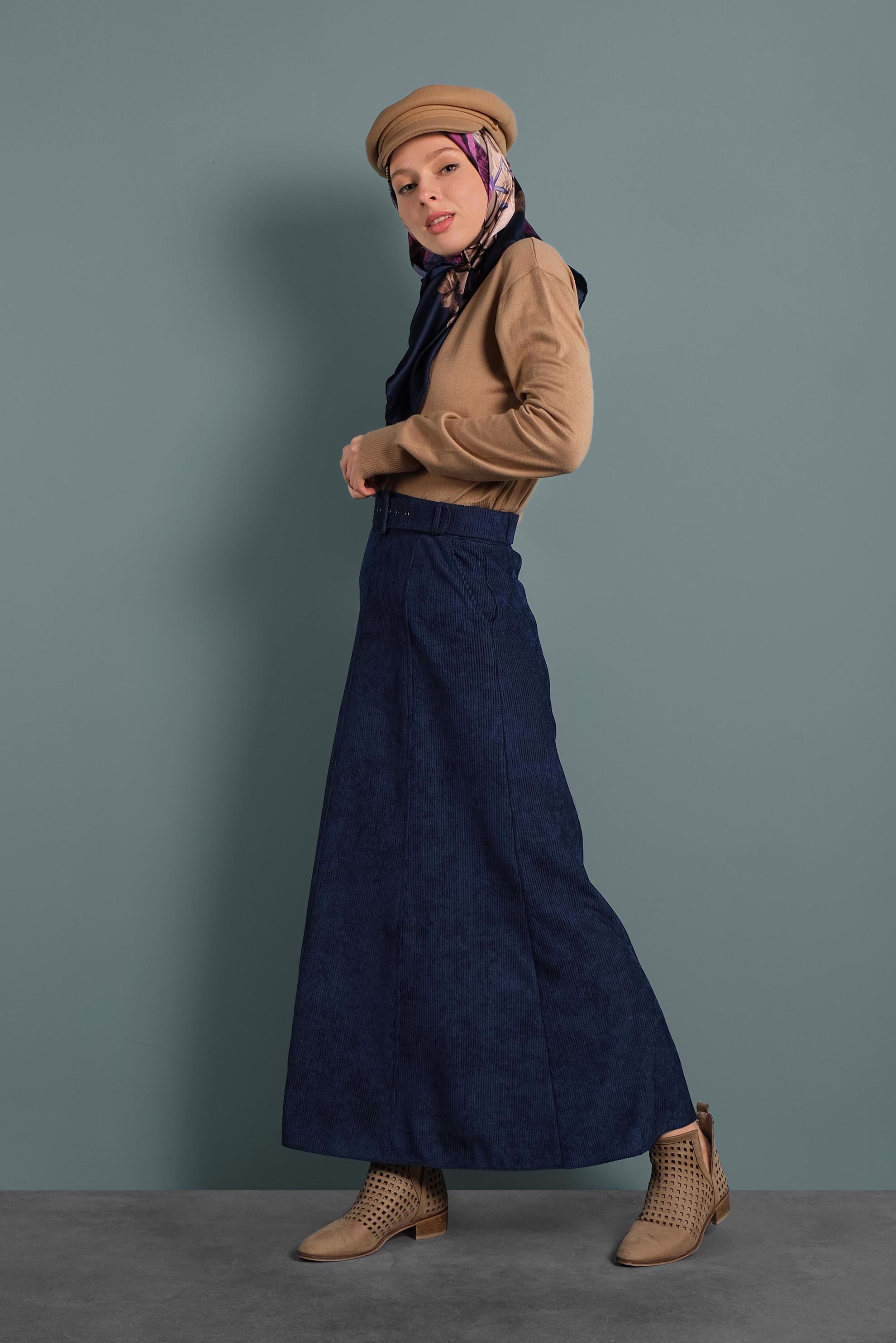 Tesettür giyim LACİVERT ŞÖNİL KADİFE ETEK 60020