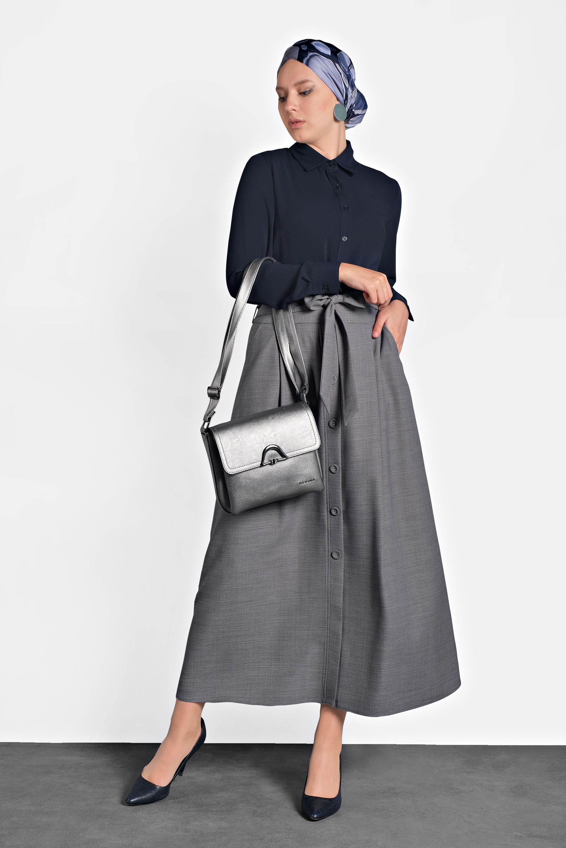 Tesettür giyim GRİ DÜĞMELİ KUŞAKLI ETEK 60021 