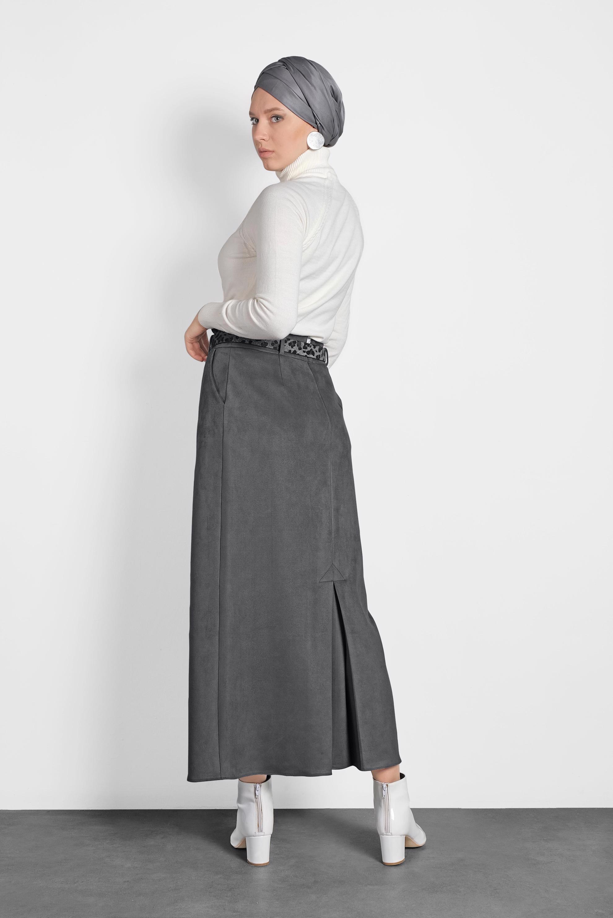Tesettür giyim GRİ KEMERLİ SÜET ETEK 60022