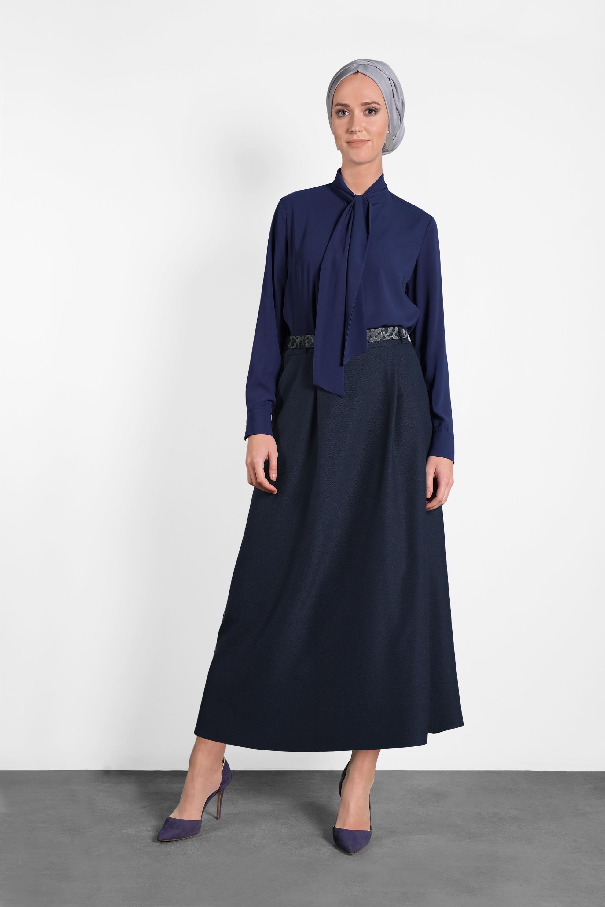 Tesettür giyim LACİVERT CEPLİ KEMERLİ ETEK 60023
