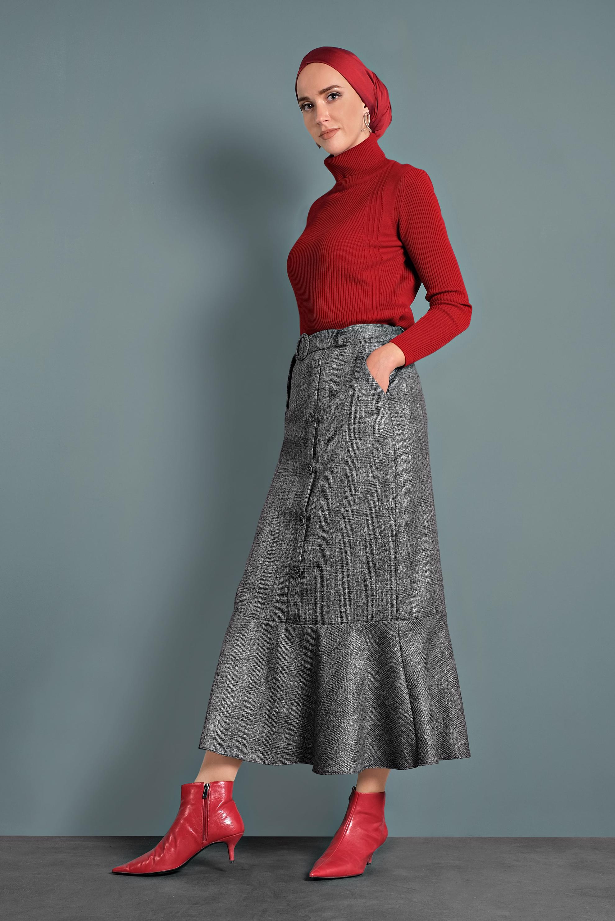 Tesettür giyim SİYAH EKOSE TROMPET ETEK 60027 