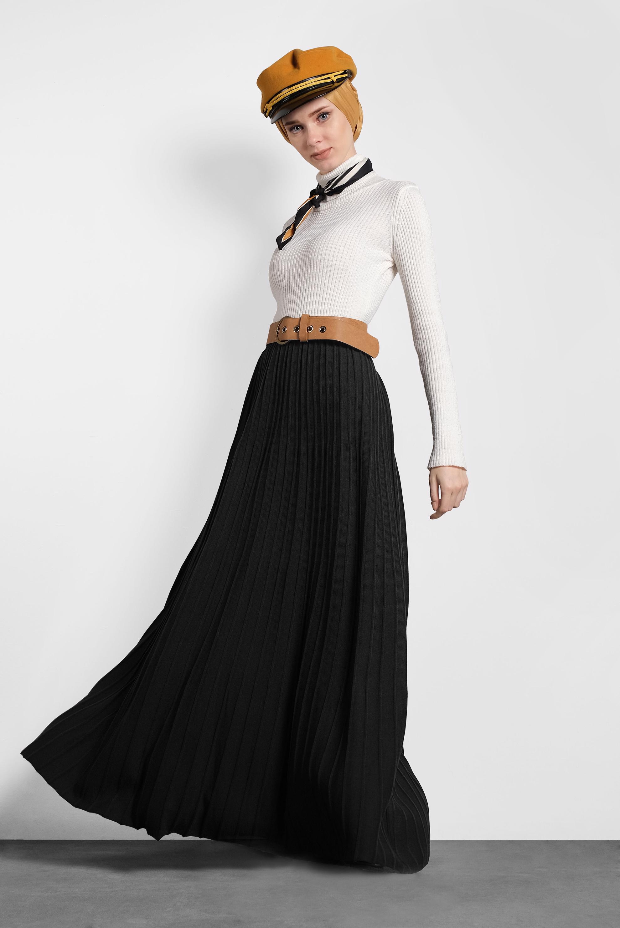 Tesettür giyim SİYAH PİLİSELİ TRİKO ETEK 60028 