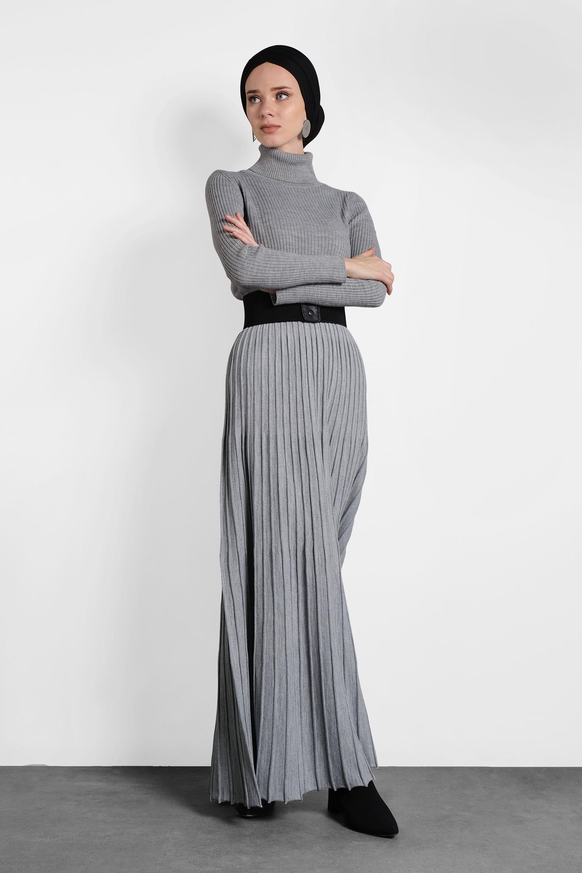 Tesettür giyim GRİ PİLİSELİ TRİKO ETEK 60028 