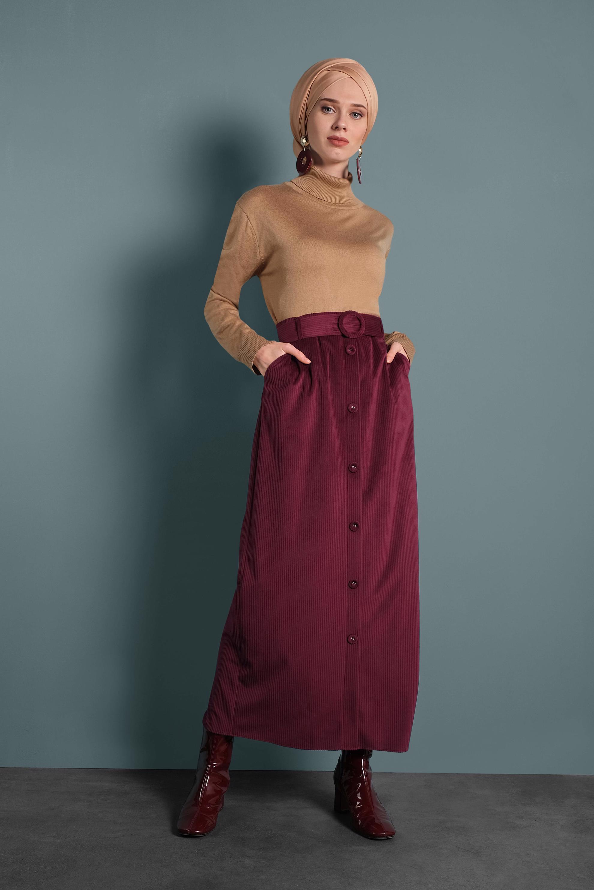 Tesettür giyim BORDO DÜĞMELİ KEMERLİ KADİFE ETEK 60033 