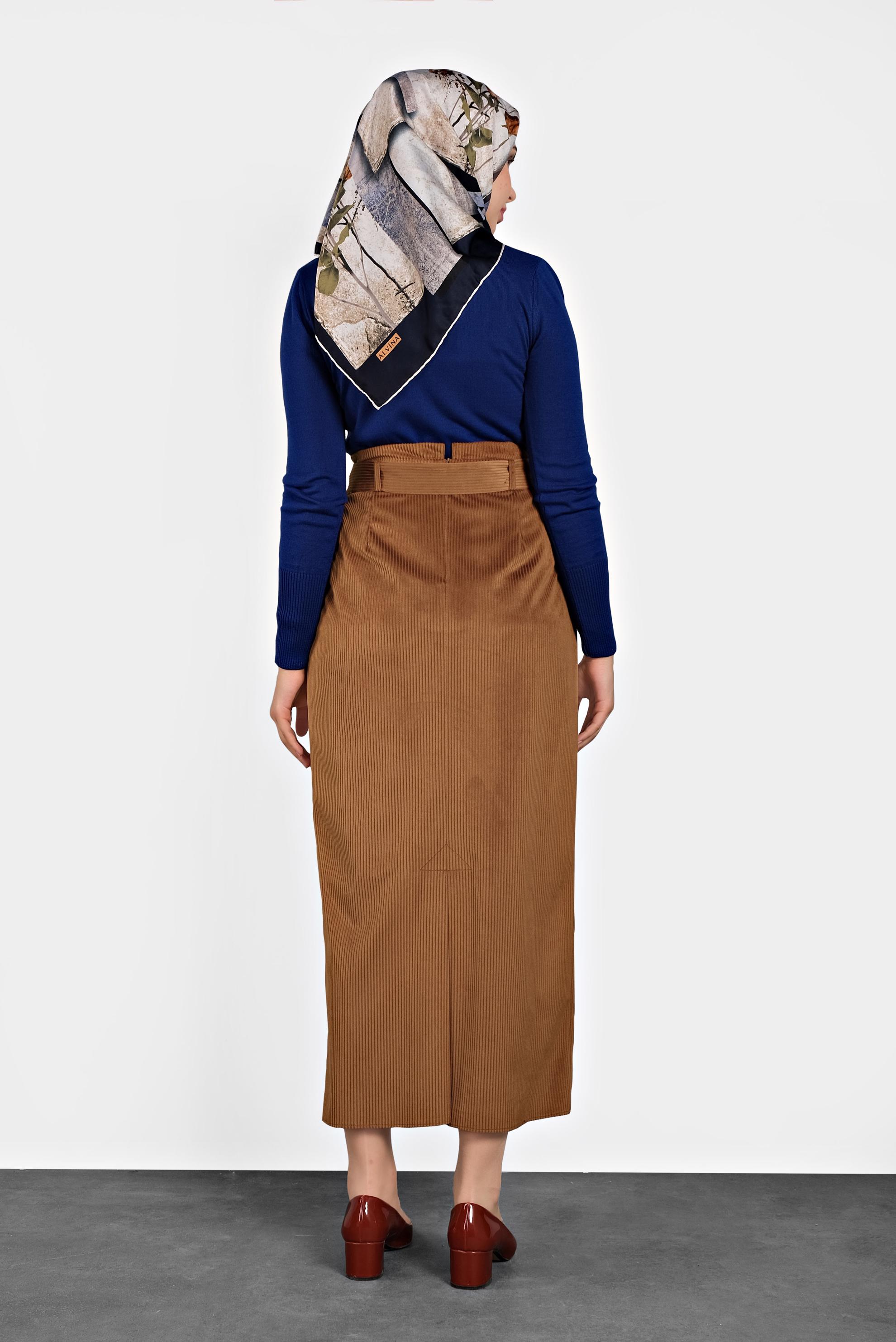 Tesettür giyim TABA KEMERLİ KADİFE ETEK 60034