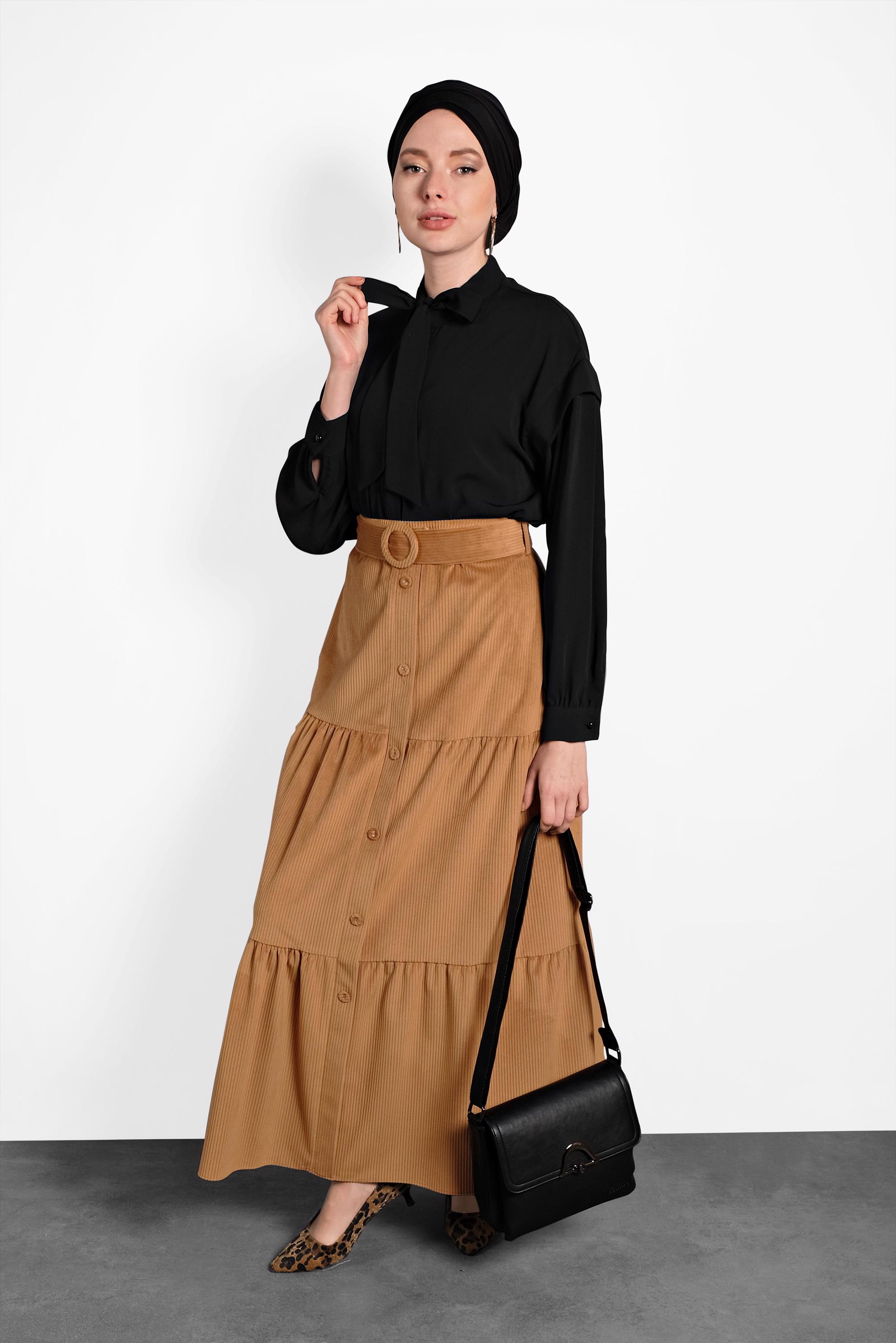 Tesettür giyim TABA DÜĞMELİ KEMERLİ VOLANLI ETEK 60036 