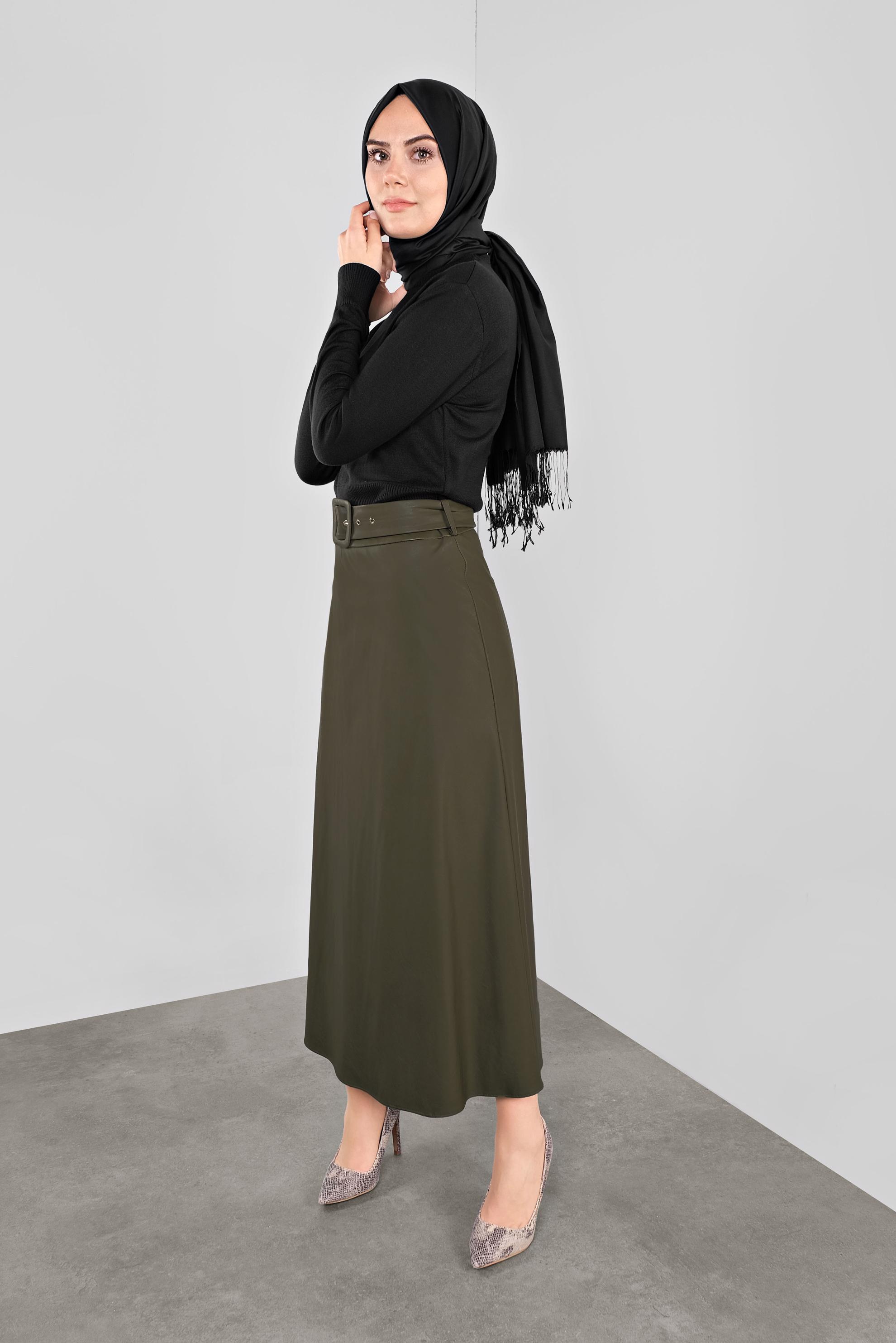 Tesettür giyim HAKİ A KESİM KEMERLİ DERİ ETEK 60043