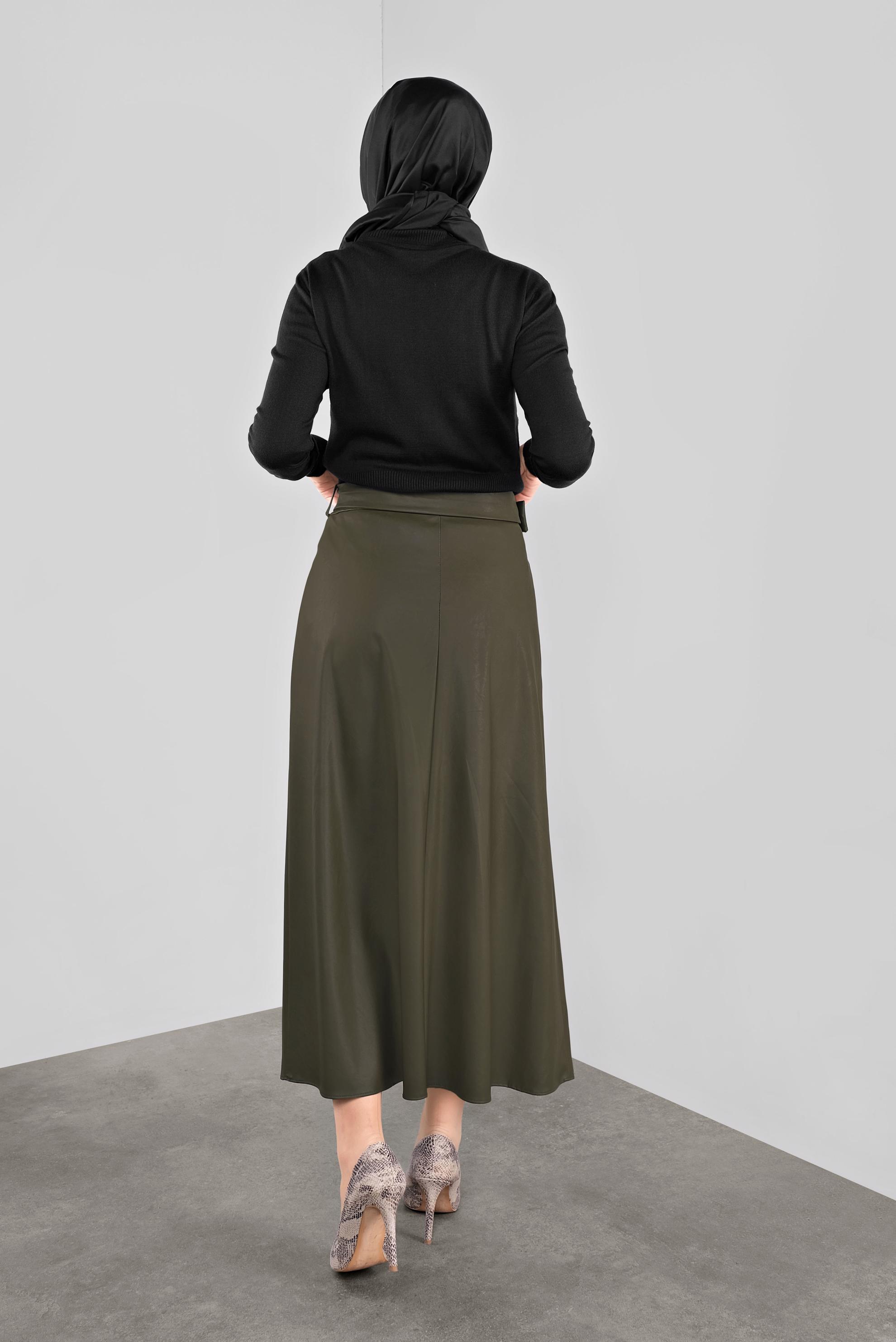 Tesettür giyim HAKİ A KESİM KEMERLİ DERİ ETEK 60043