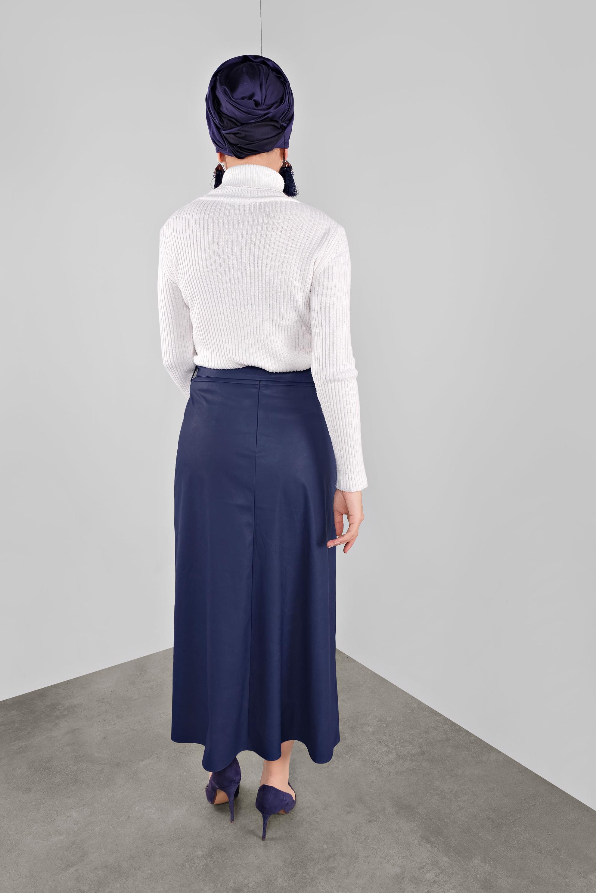 Tesettür giyim LACİVERT A KESİM KEMERLİ DERİ ETEK 60043