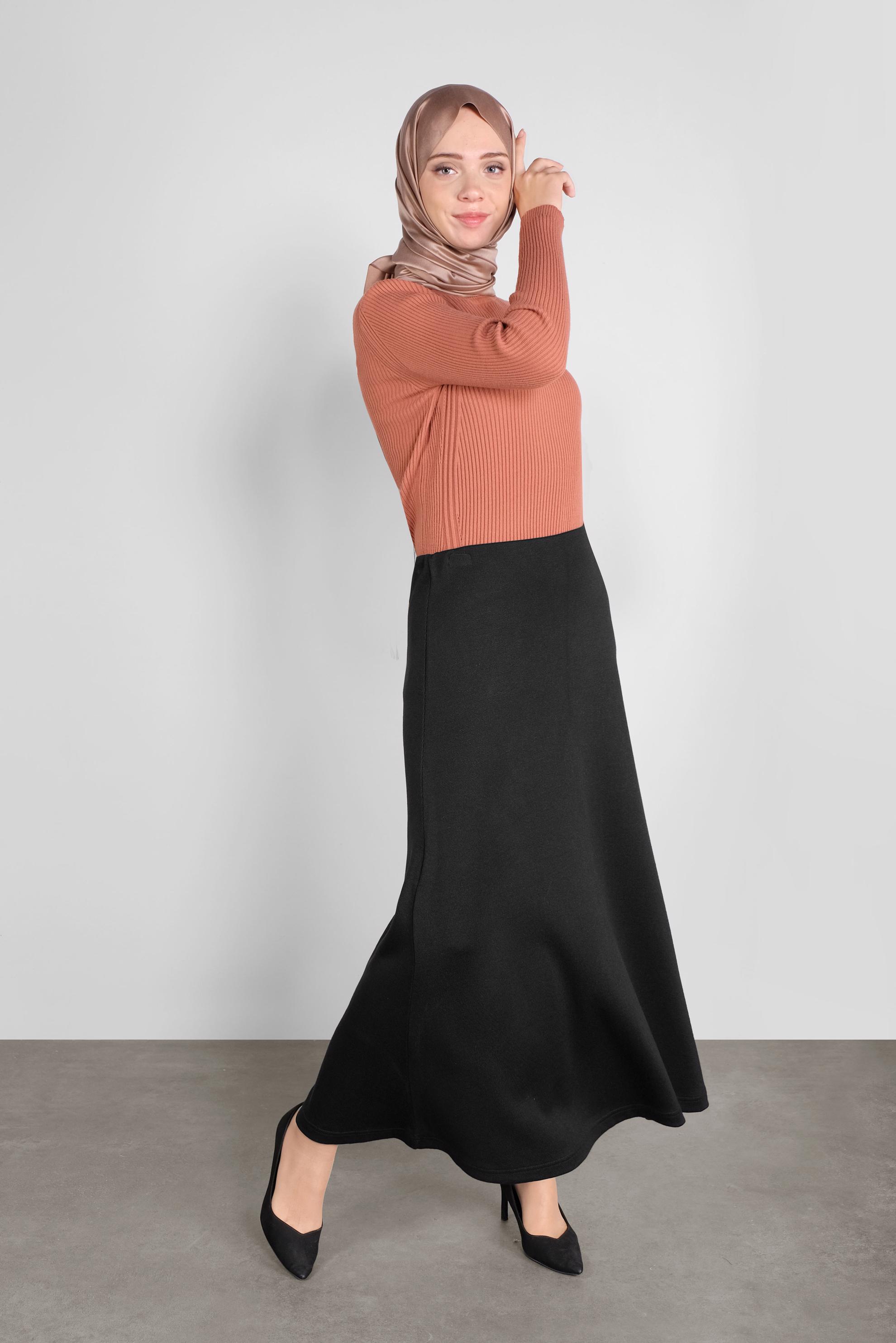 Tesettür giyim SİYAH TRİKO ETEK 60100  