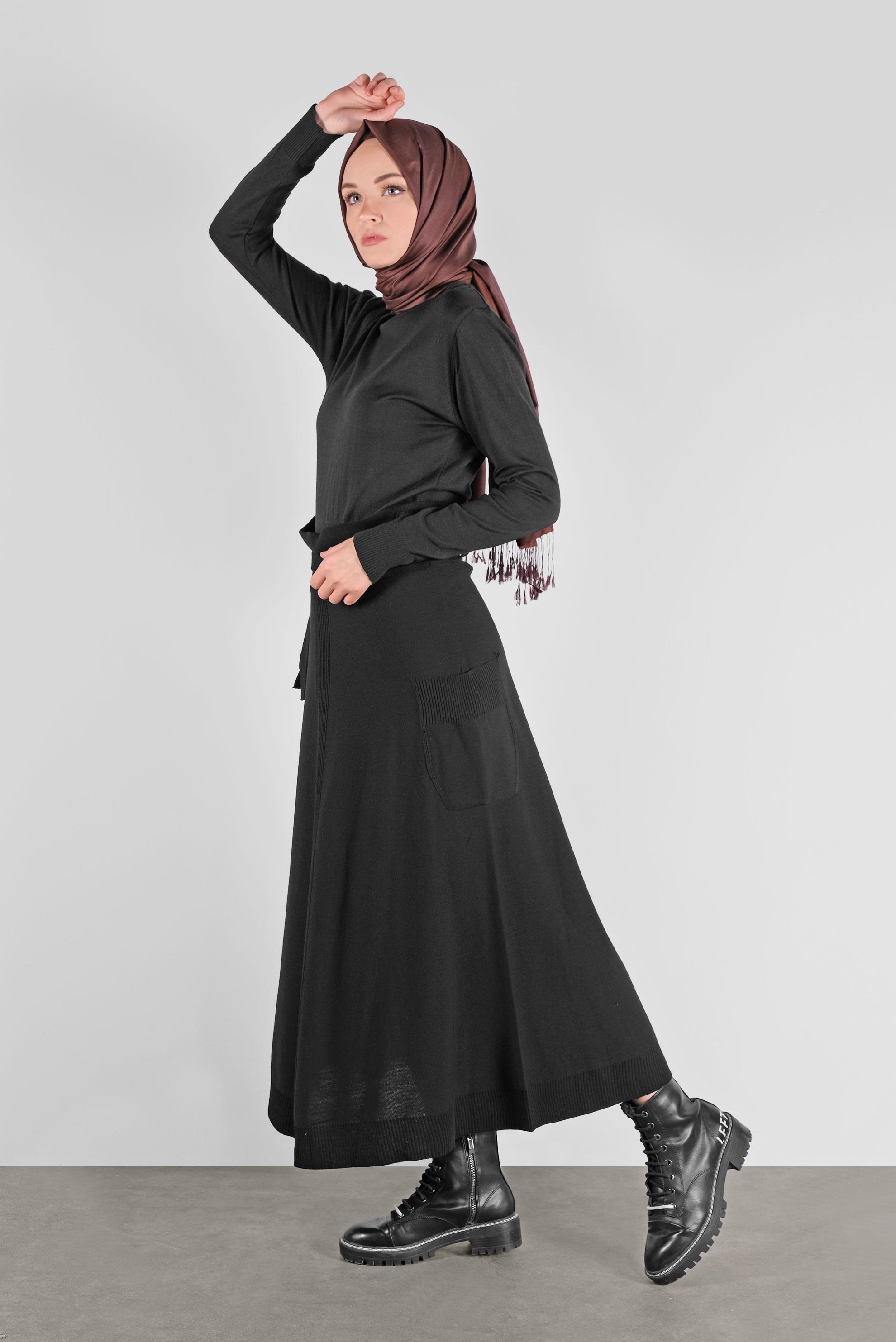 Tesettür giyim SİYAH TRİKO ETEK 60101 