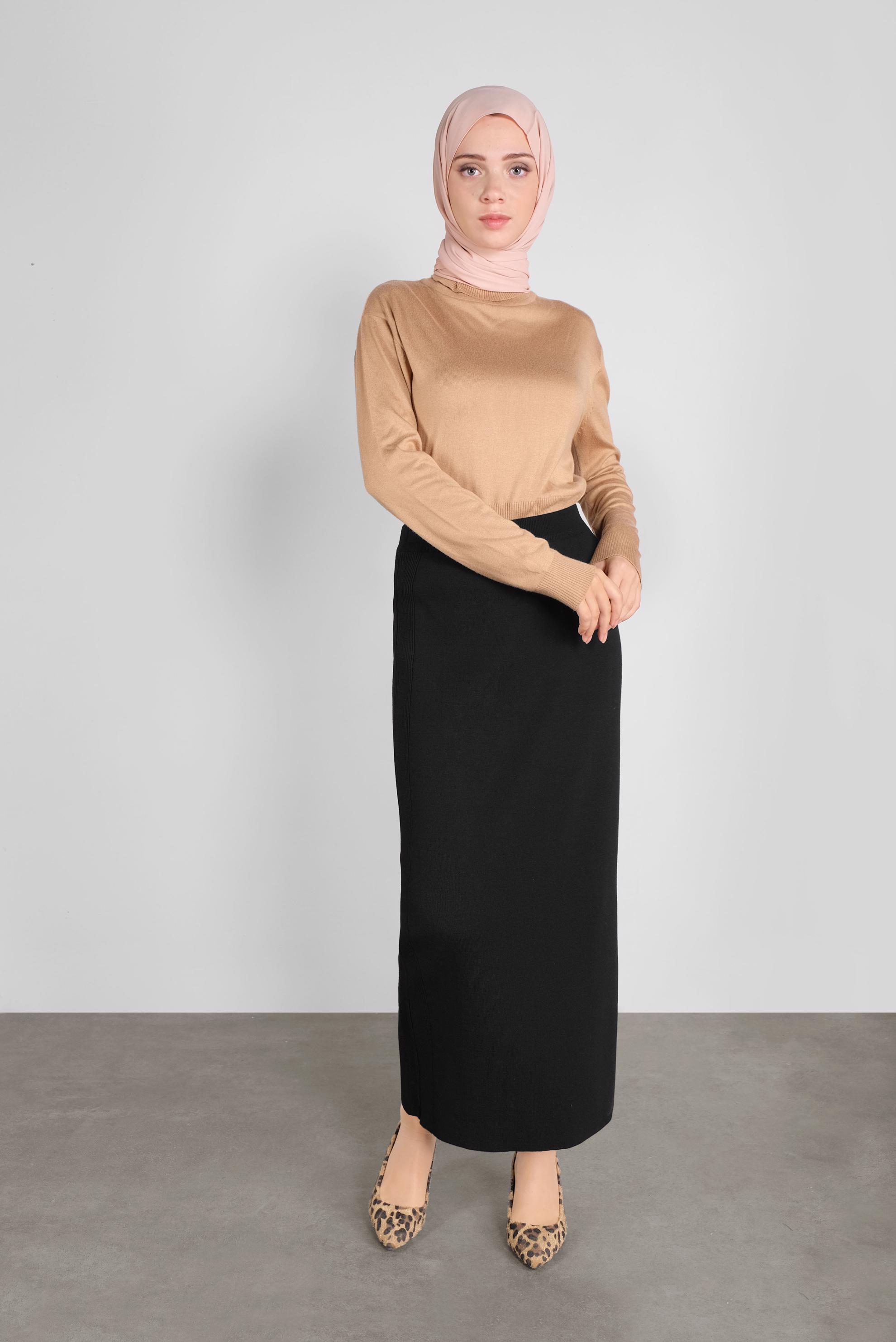 Tesettür giyim SİYAH DÜZ TRİKO ETEK 60102 