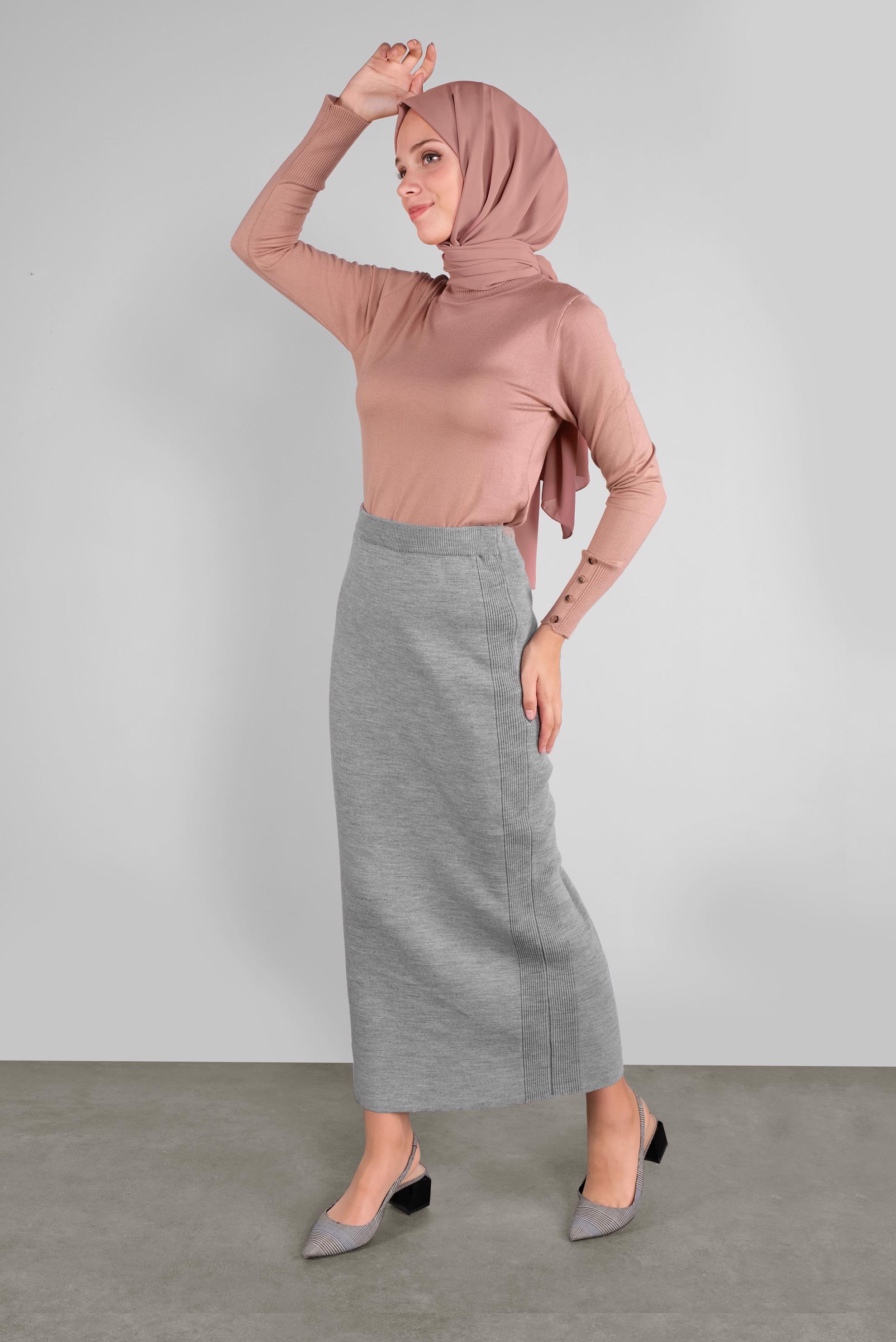 Tesettür giyim GRİ DÜZ TRİKO ETEK 60102 