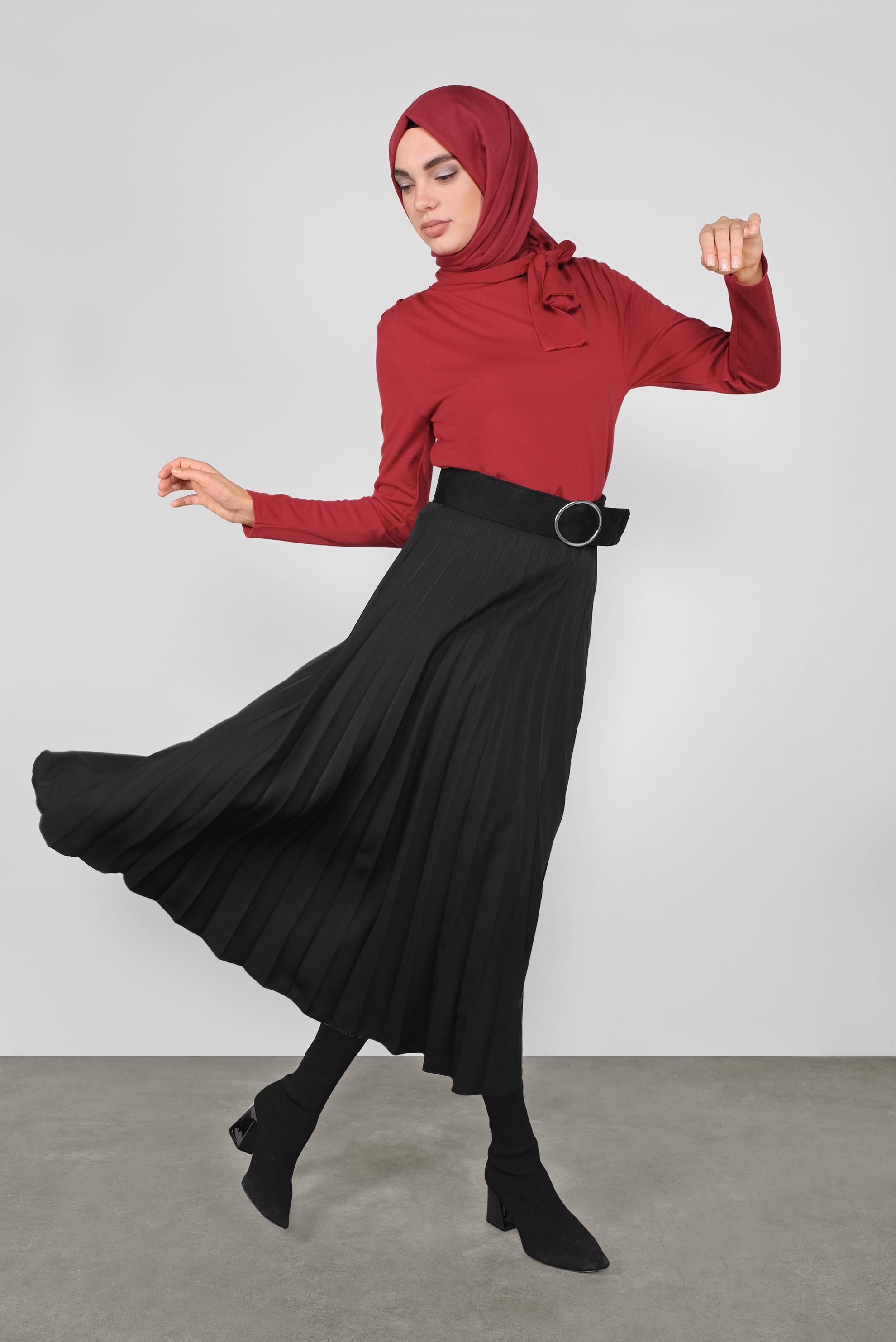 Tesettür giyim SİYAH PİLELİ ETEK 60107