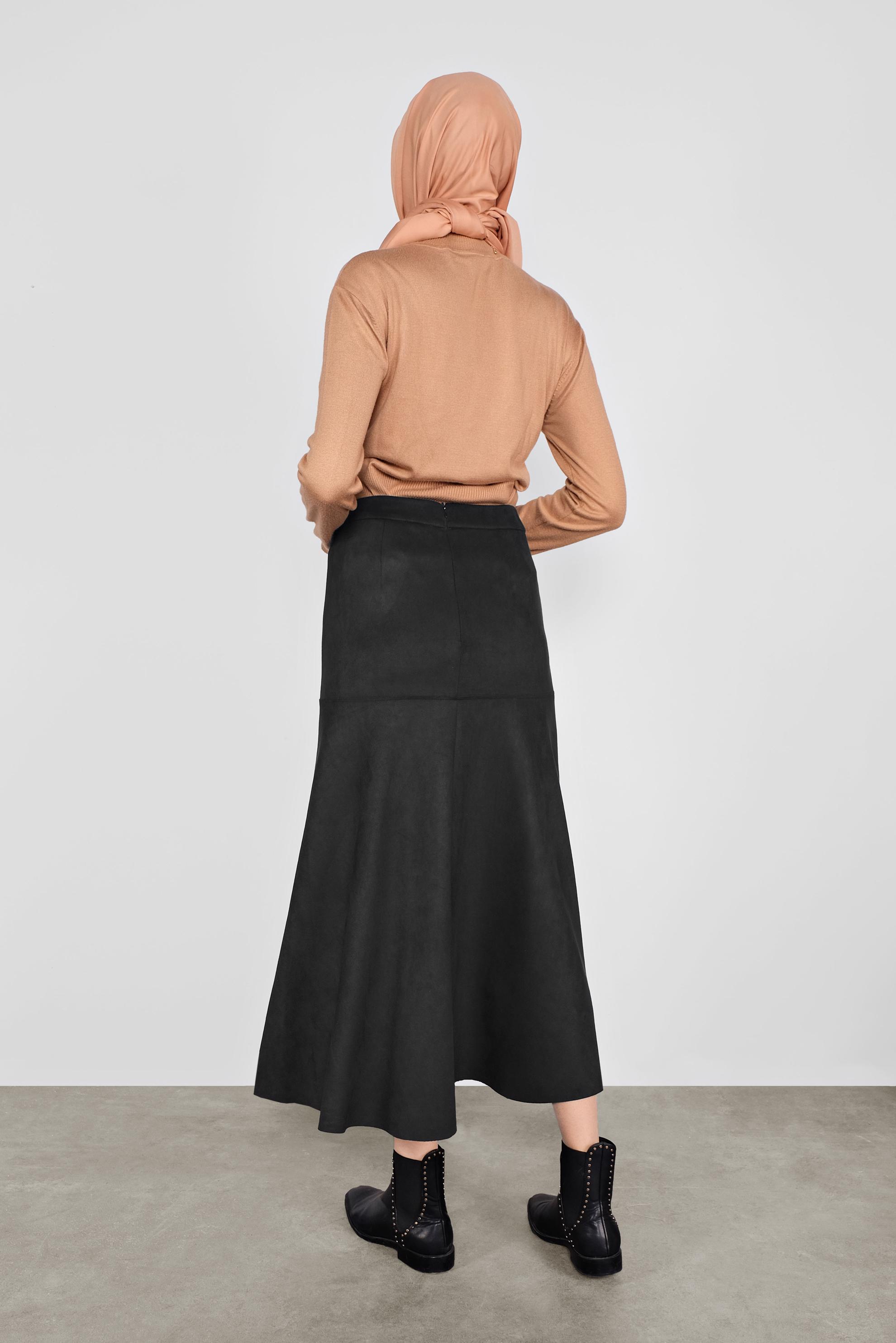 Tesettür giyim SİYAH DÜĞMELİ  SÜET ETEK 60115