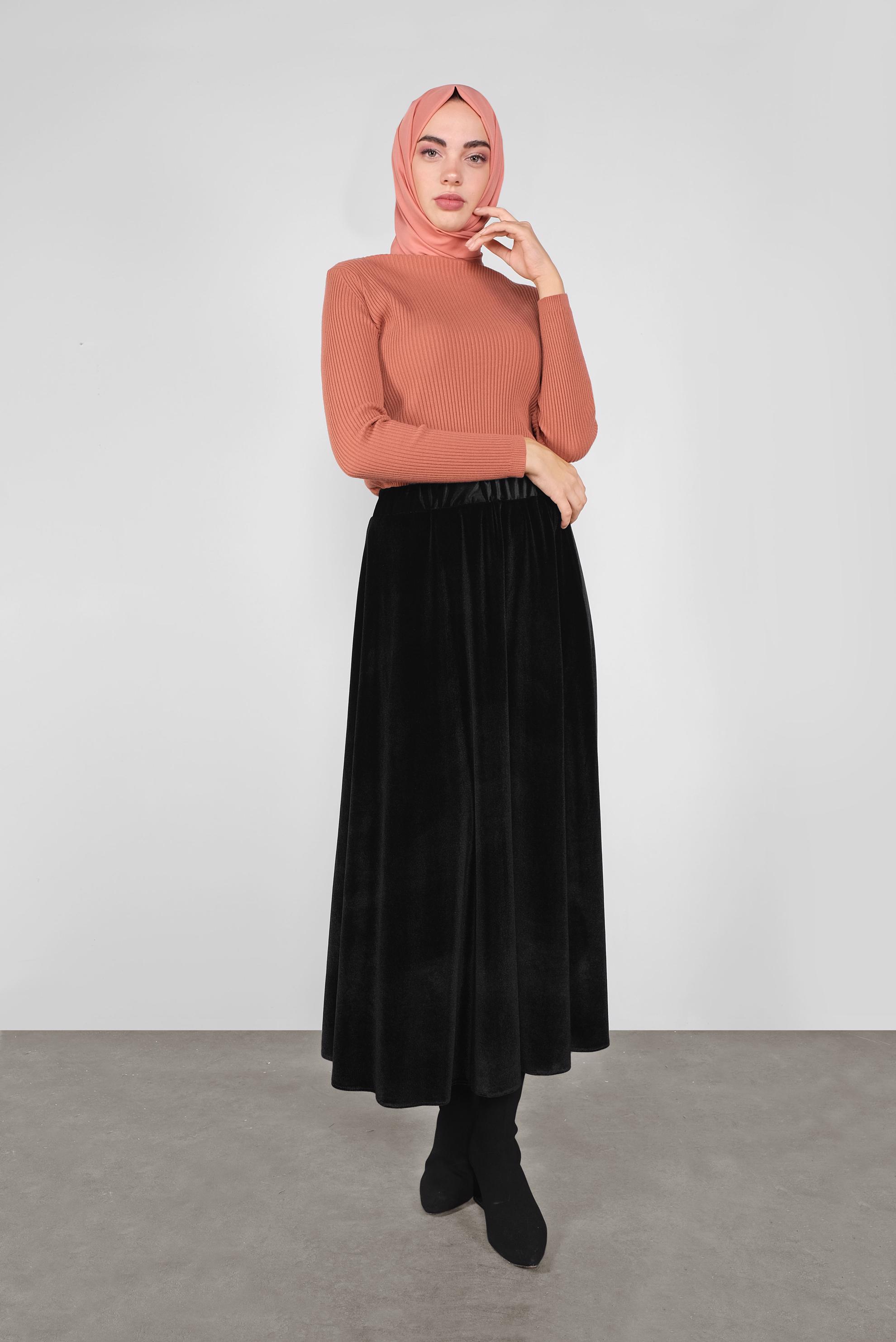 Tesettür giyim SİYAH SALAŞ KADİFE ETEK  60123 