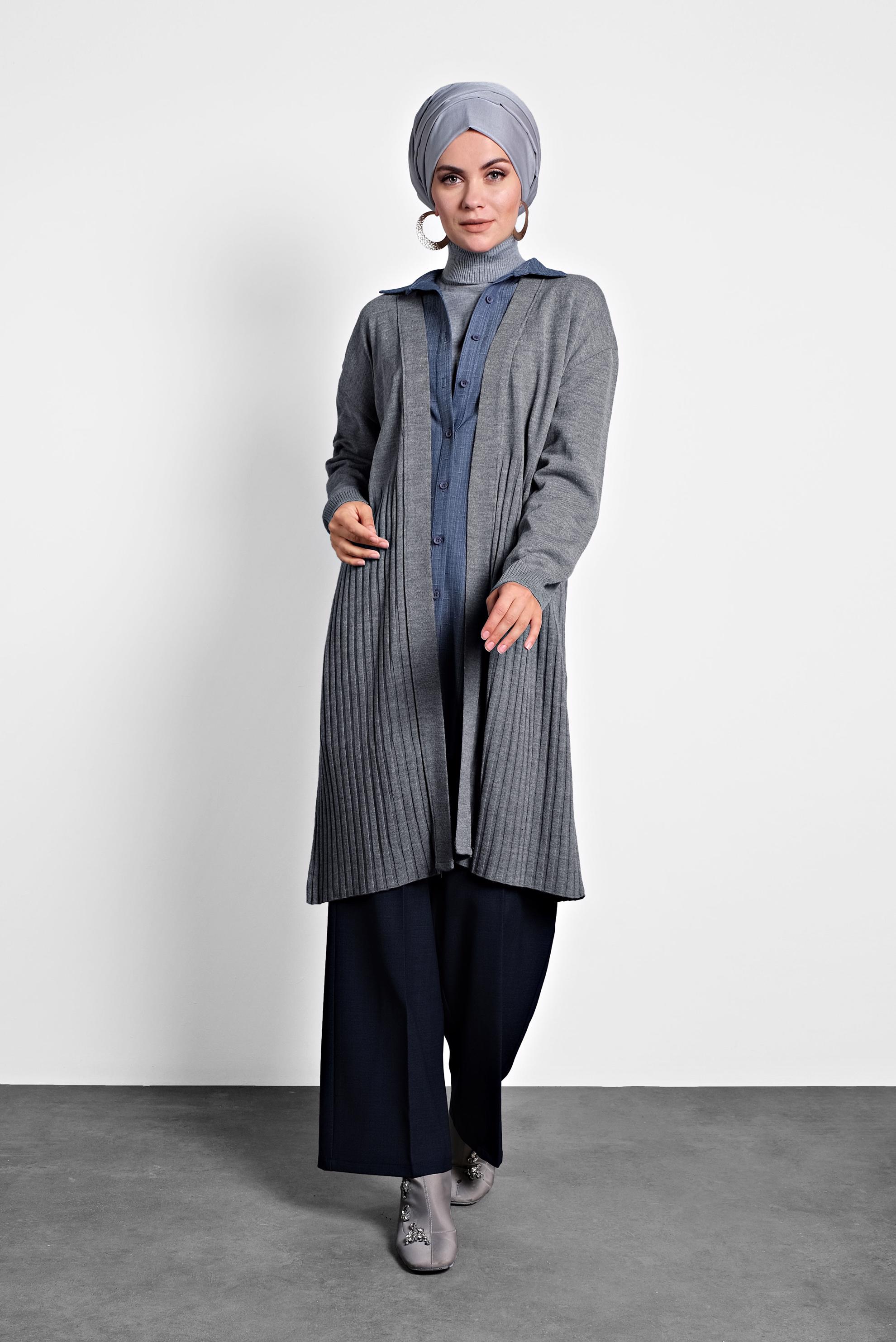 Tesettür giyim GRİ FİTİLLİ TRİKO HIRKA 40035