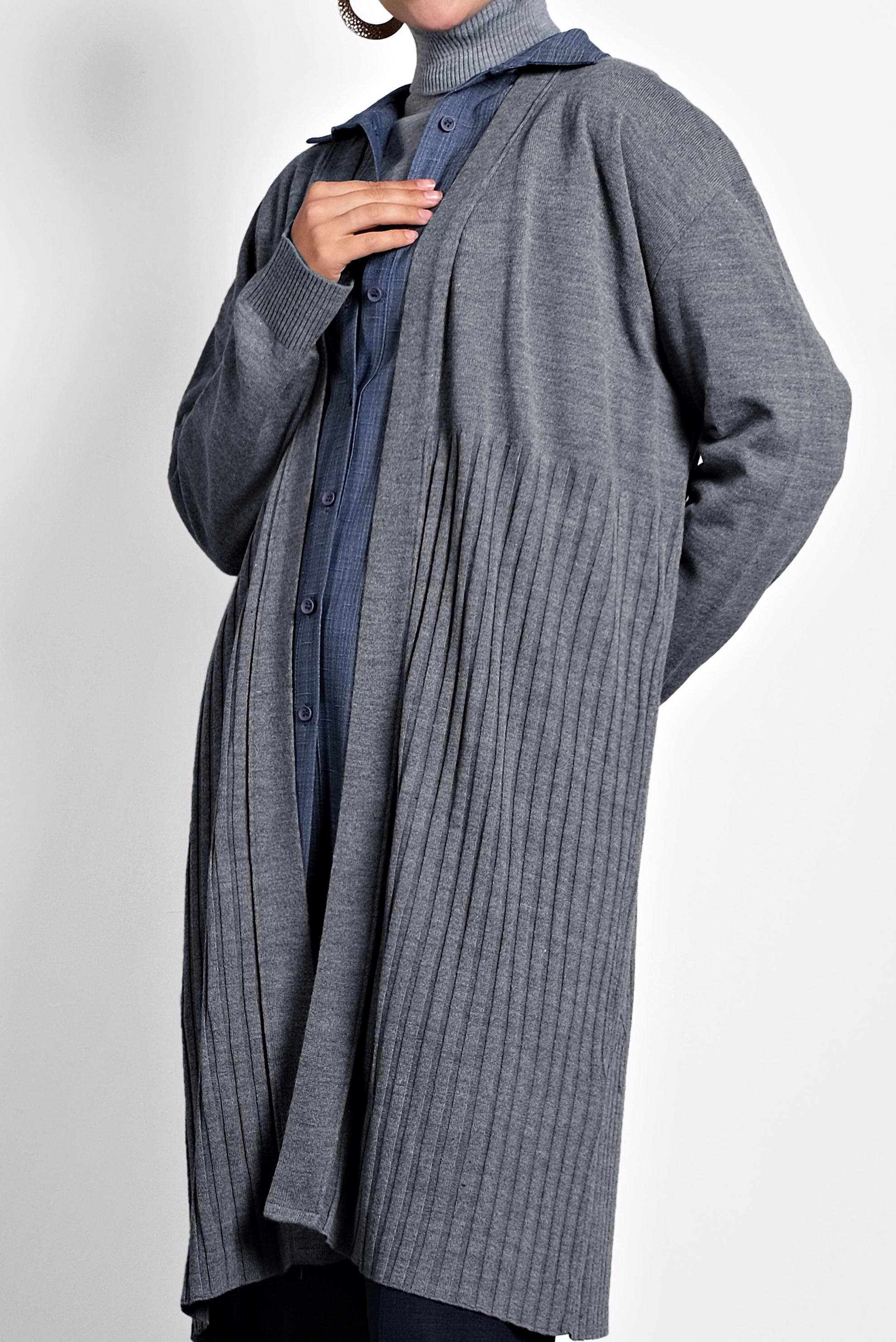 Tesettür giyim GRİ FİTİLLİ TRİKO HIRKA 40035