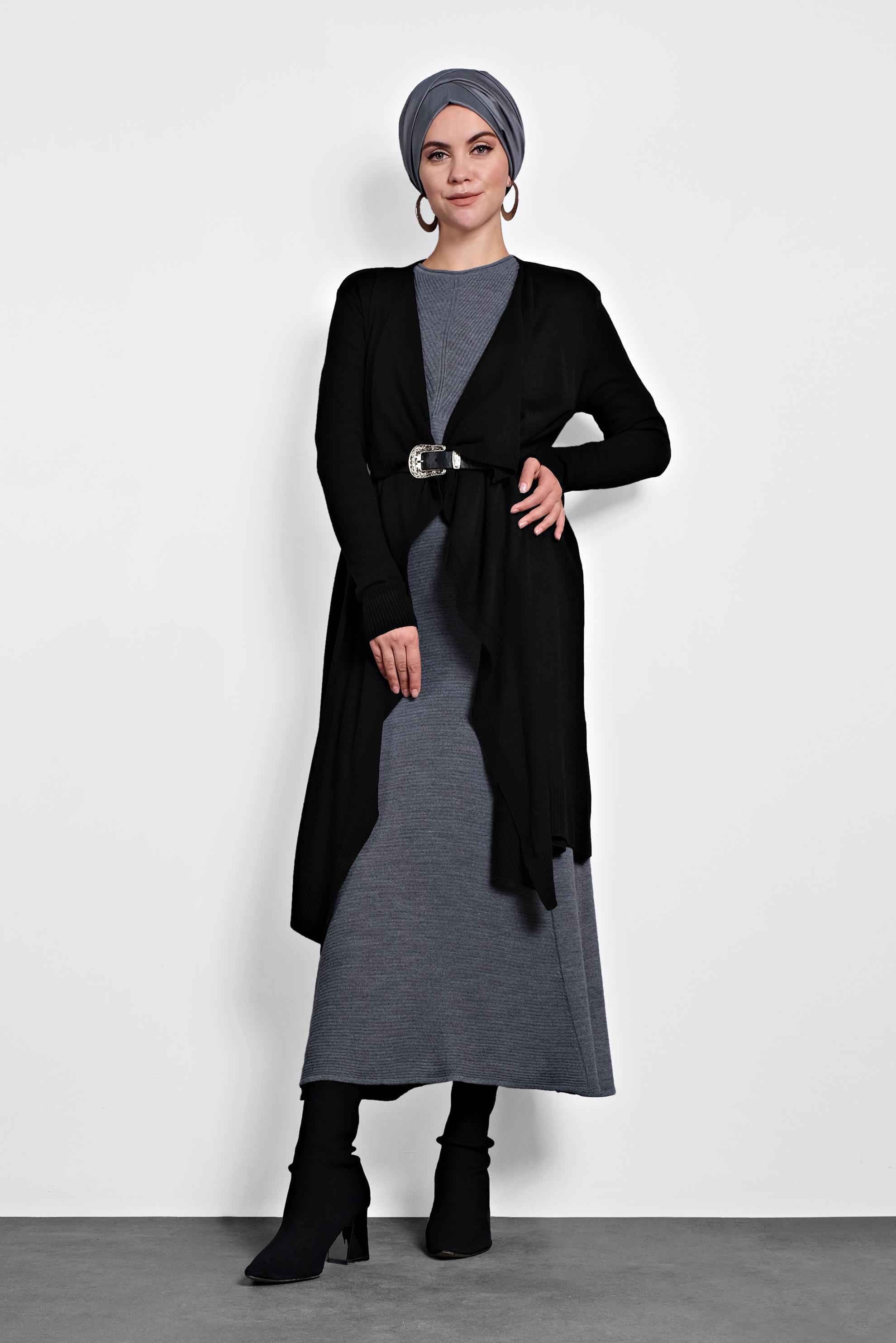 Tesettür giyim SİYAH ASİMETRİK KESİM TRİKO HIRKA 40036 