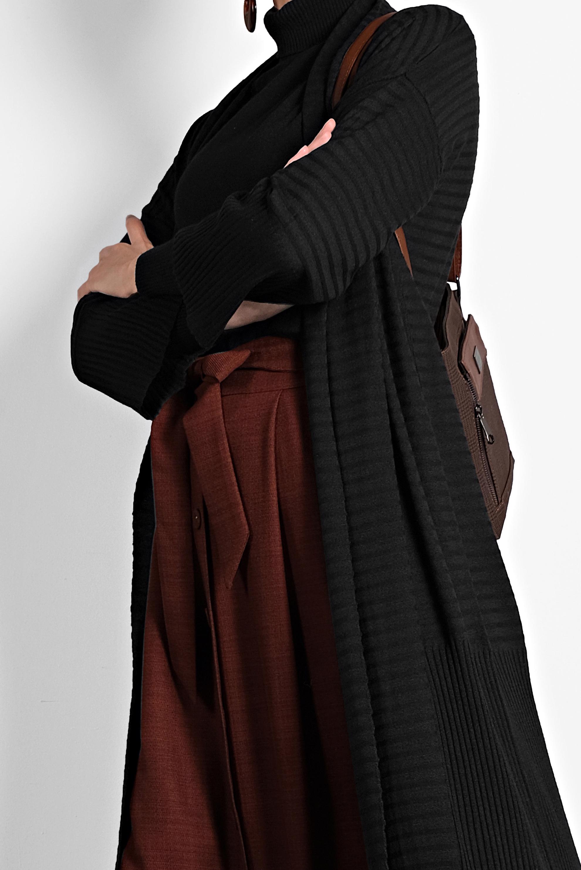 Tesettür giyim SİYAH FİTİLLİ TRİKO HIRKA 40040  