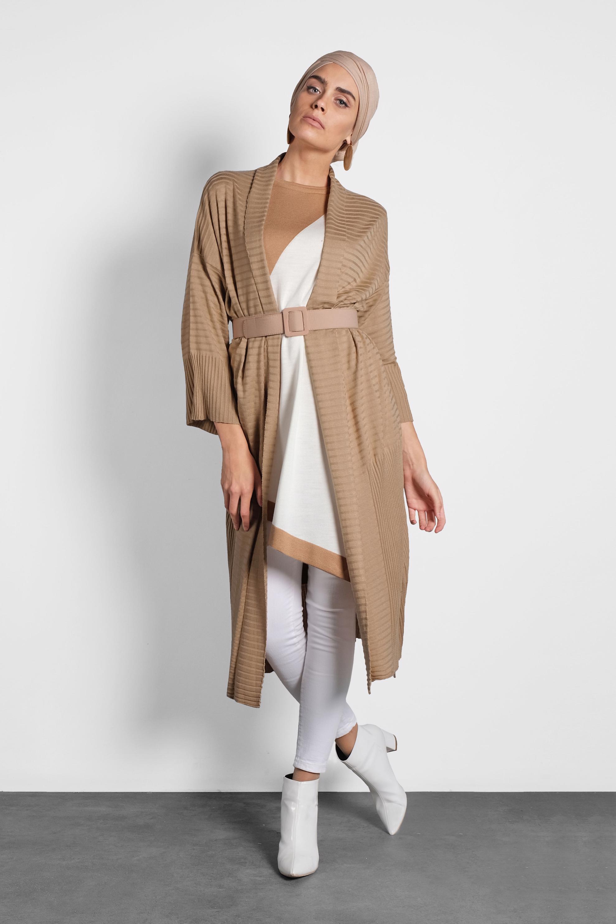 Tesettür giyim KAHVE FİTİLLİ TRİKO HIRKA 40040  