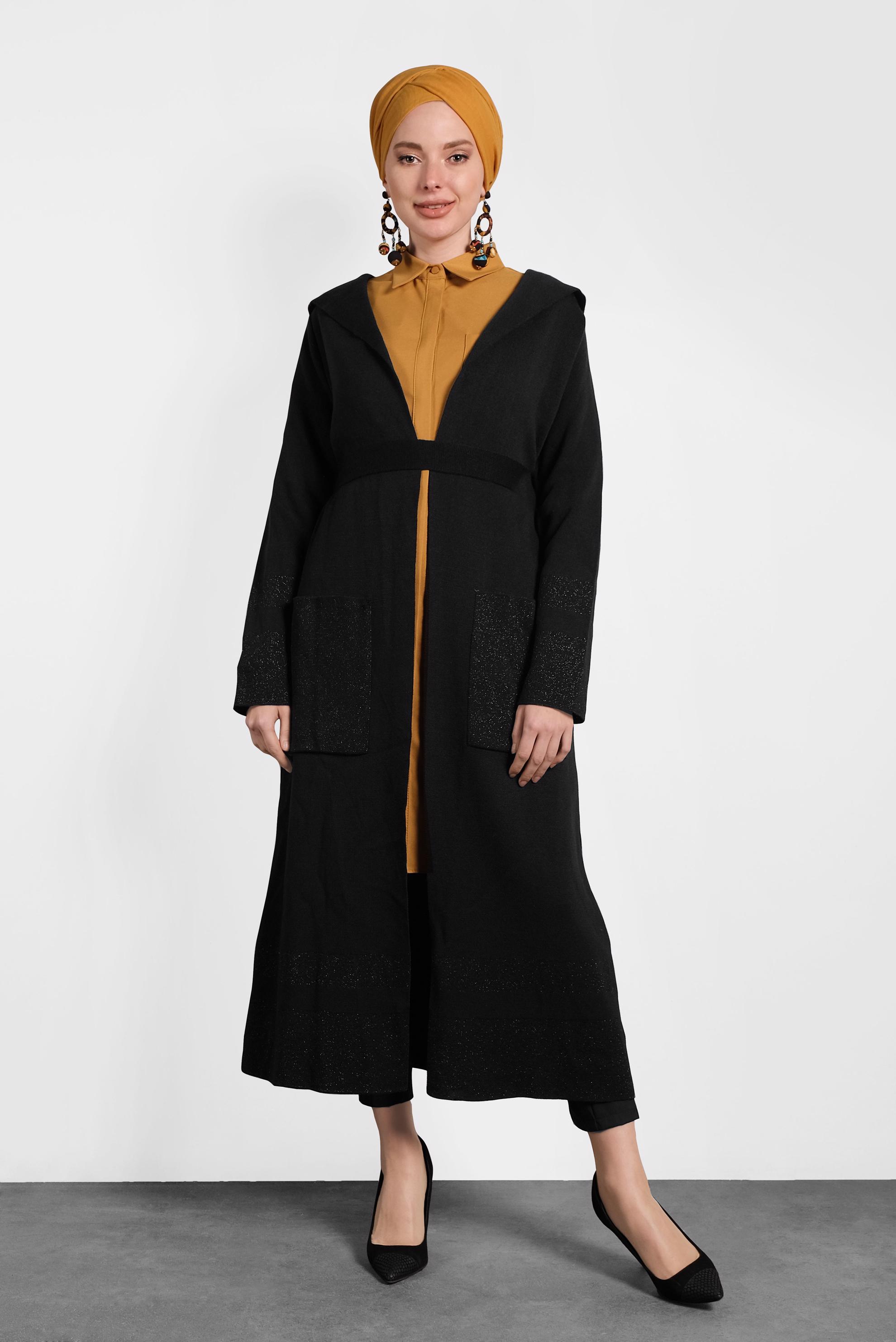 Tesettür giyim SİYAH KAPÜŞONLU KUŞAKLI HIRKA 40276 