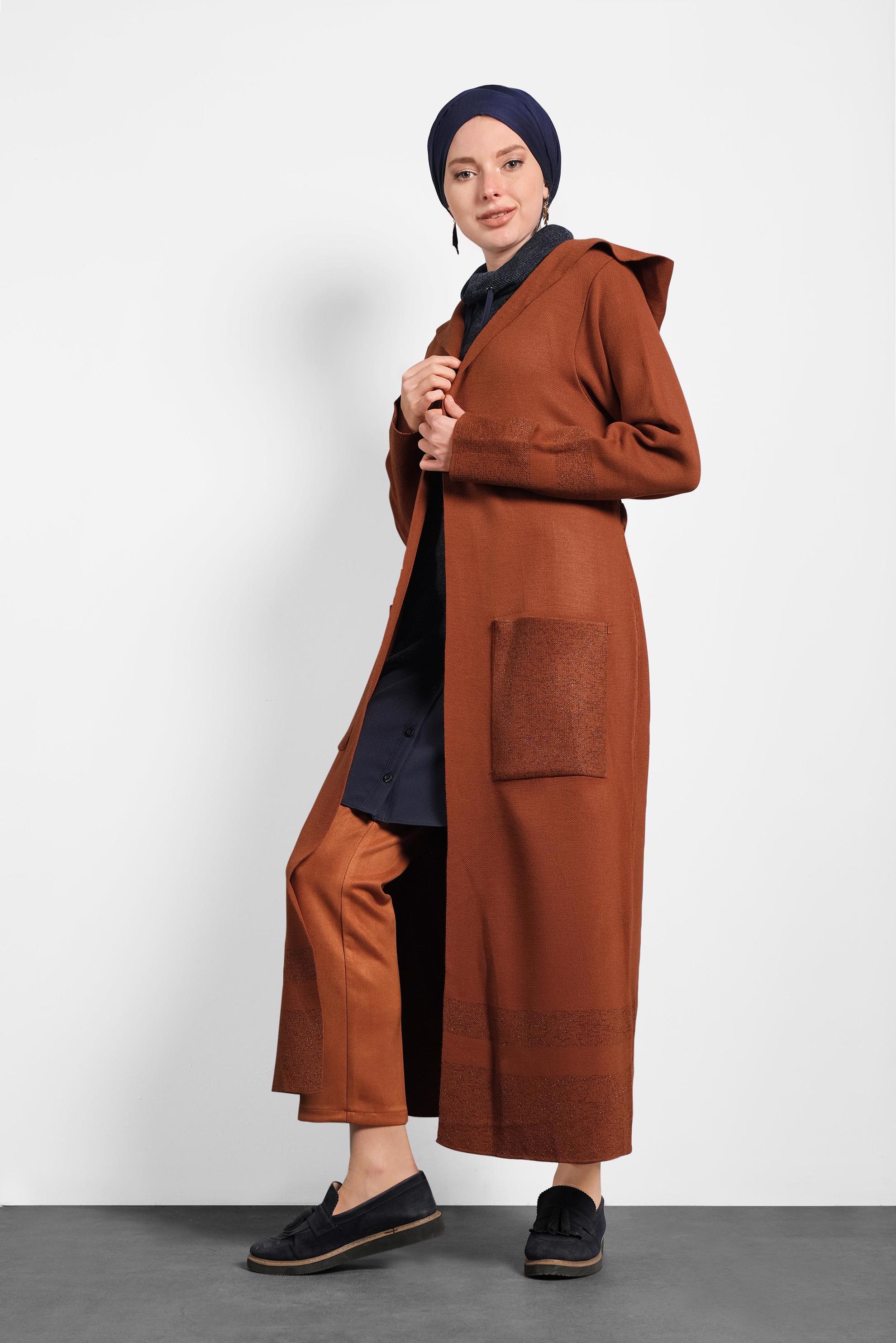 Tesettür giyim TURUNCU KAPÜŞONLU KUŞAKLI HIRKA 40276 