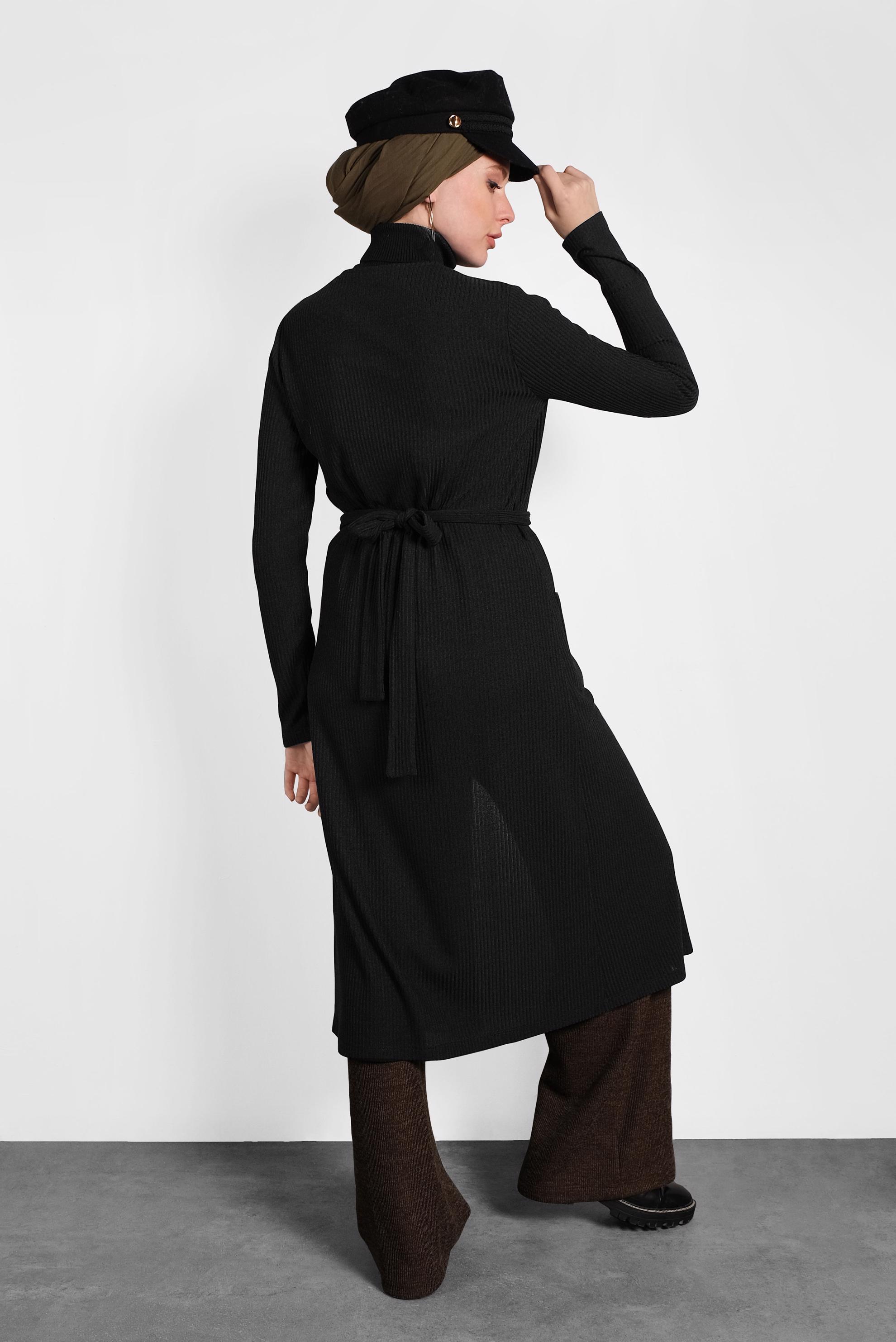Tesettür giyim SİYAH CEPLİ TRİKO HIRKA 40354