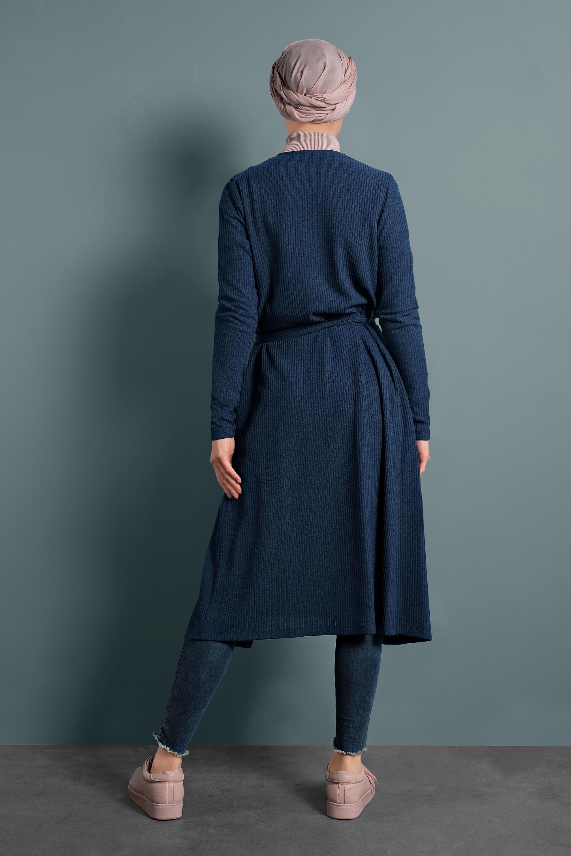 Tesettür giyim LACİVERT CEPLİ TRİKO HIRKA 40354