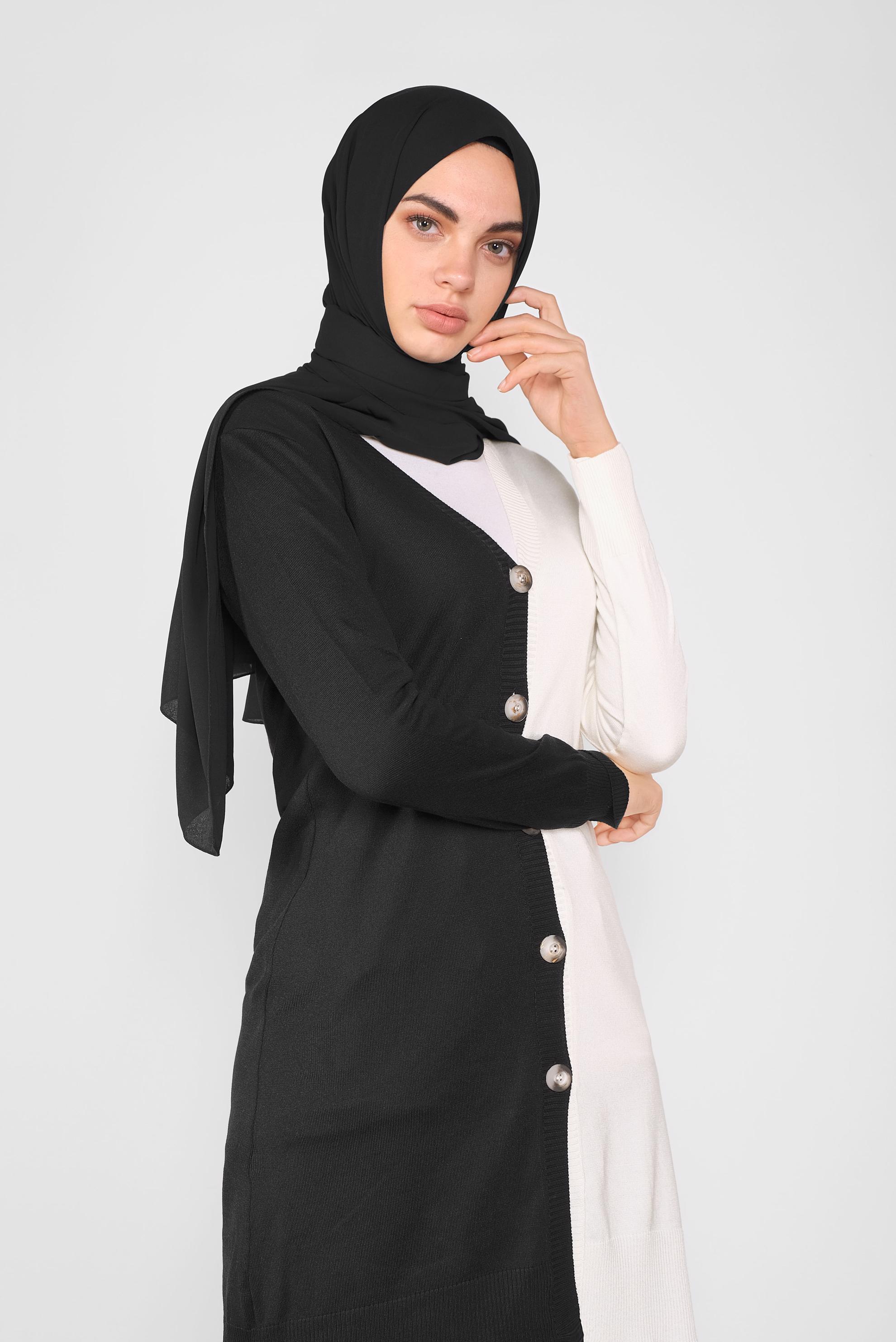 Tesettür giyim SİYAH İKİ RENK TRİKO HIRKA 41041 