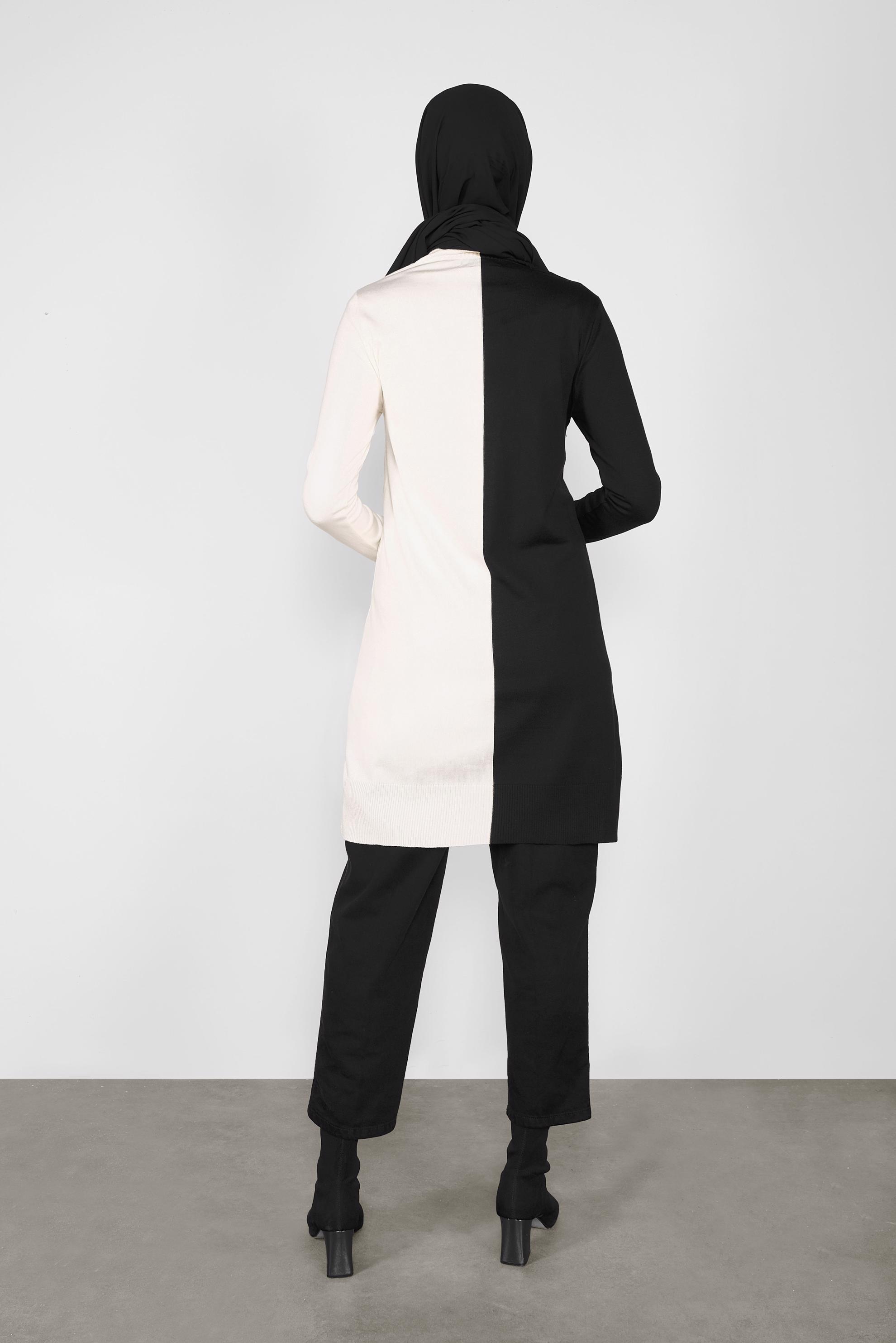 Tesettür giyim SİYAH İKİ RENK TRİKO HIRKA 41041 