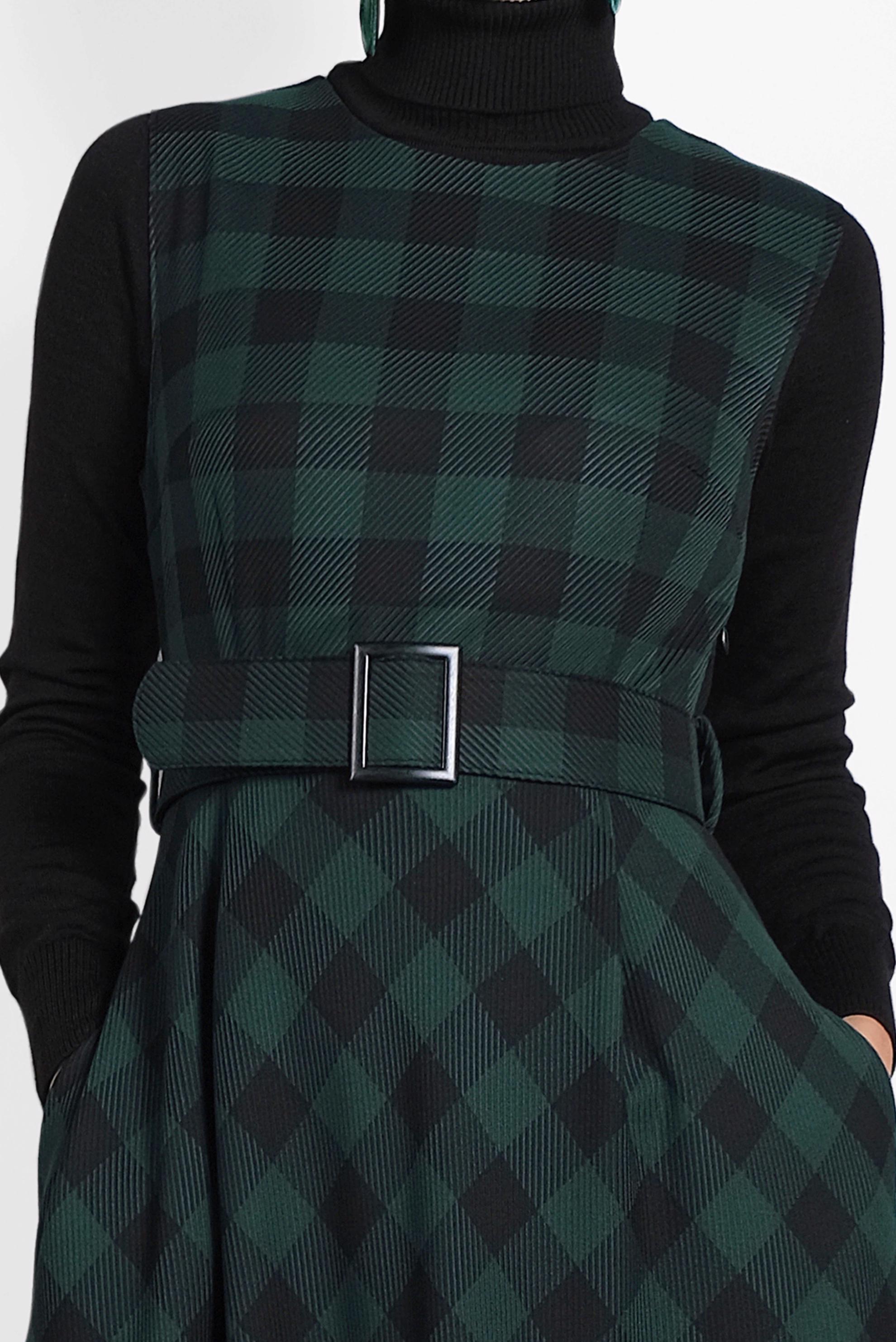 Tesettür giyim YEŞİL EKOSE KEMERLİ JİLE 40201