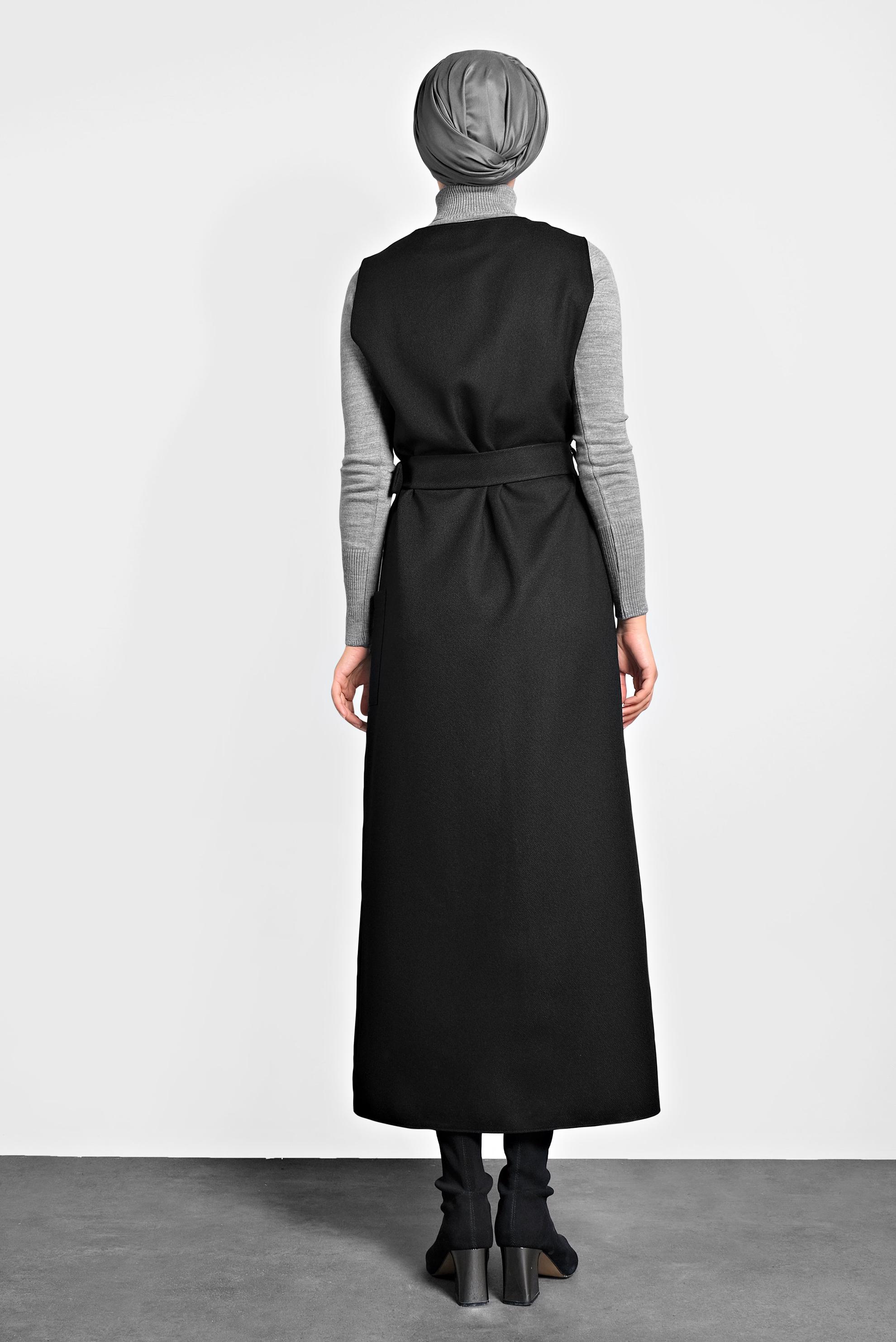 Tesettür giyim SİYAH KEMERLİ DÜĞMELİ JİLE 40218