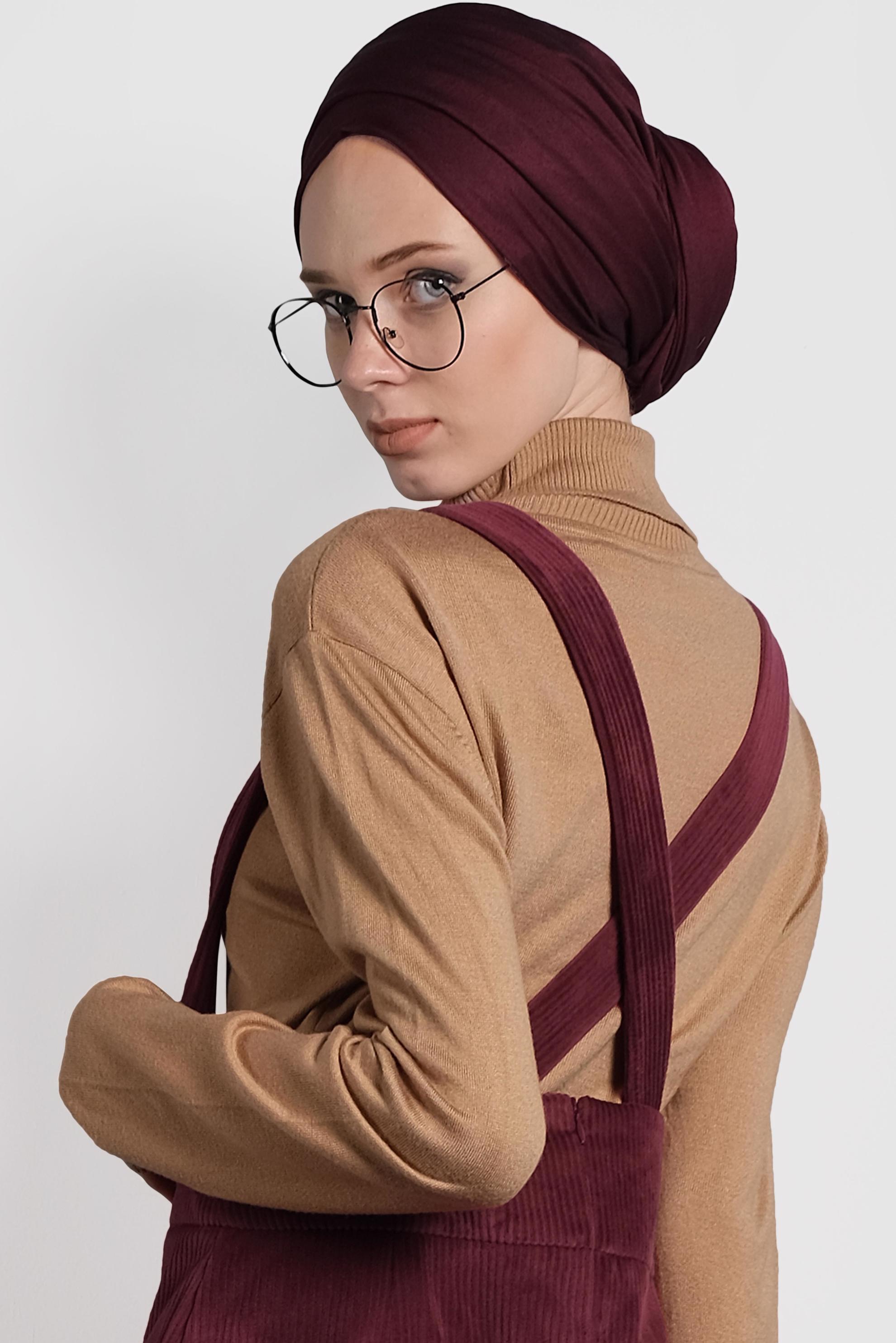 Tesettür giyim BORDO DÜĞMELİ KADİFE JİLE 40312 