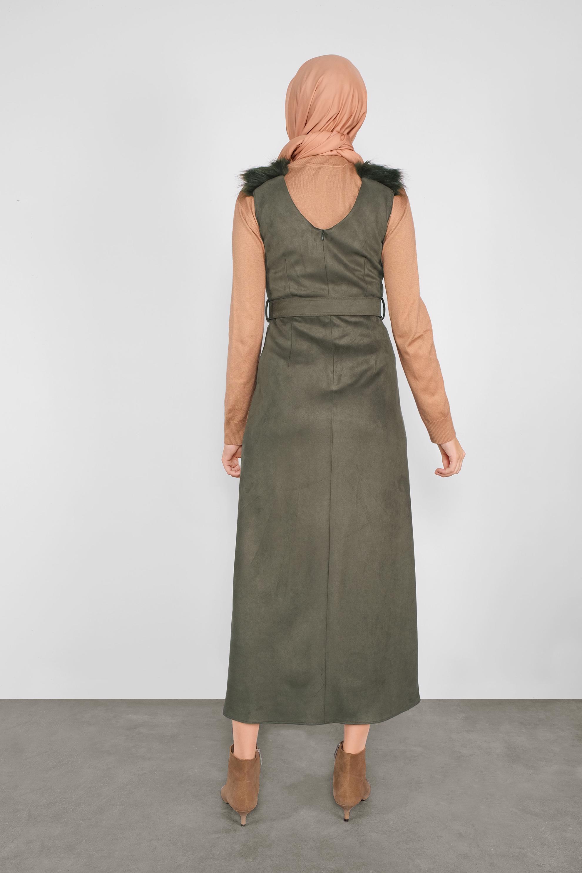 Tesettür giyim HAKİ OMUZLARI KÜRK DETAYLI SÜET JİLE 41119 