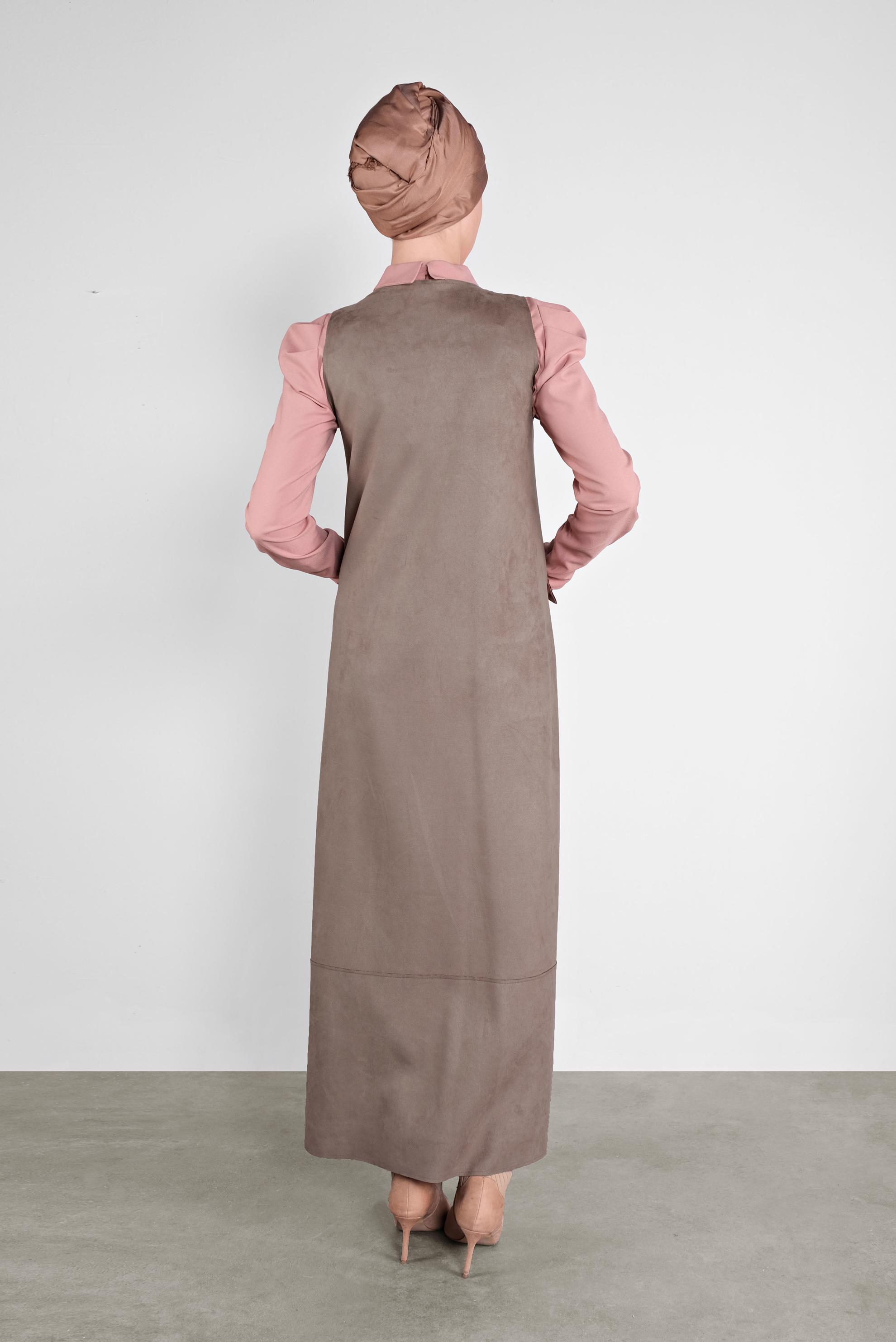 Tesettür giyim VİZON DÜĞMELİ CEPLİ SÜET JİLE 41145