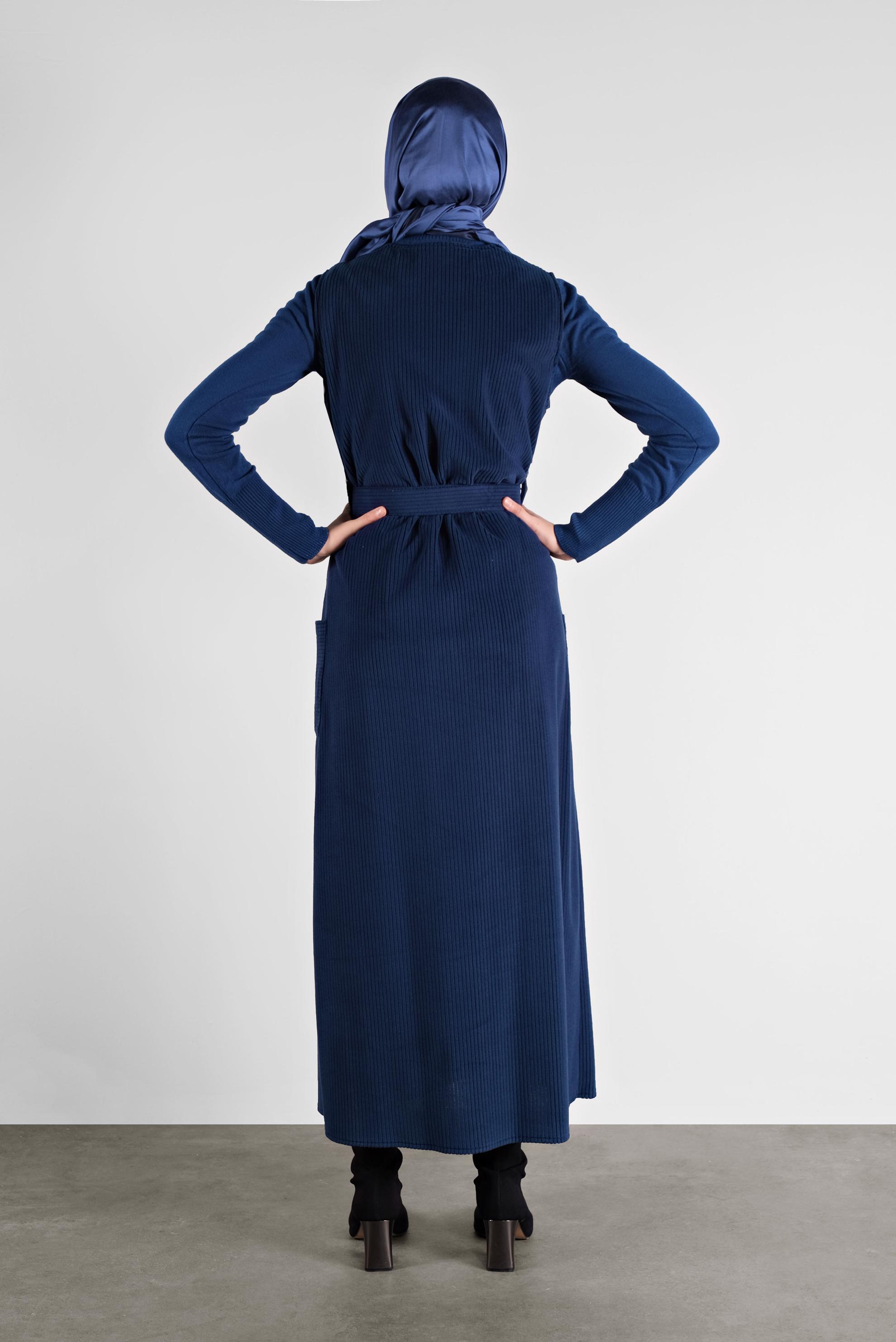 Tesettür giyim LACİVERT ÖNDEN DÜĞMELİ KADİFE JİLE 41146