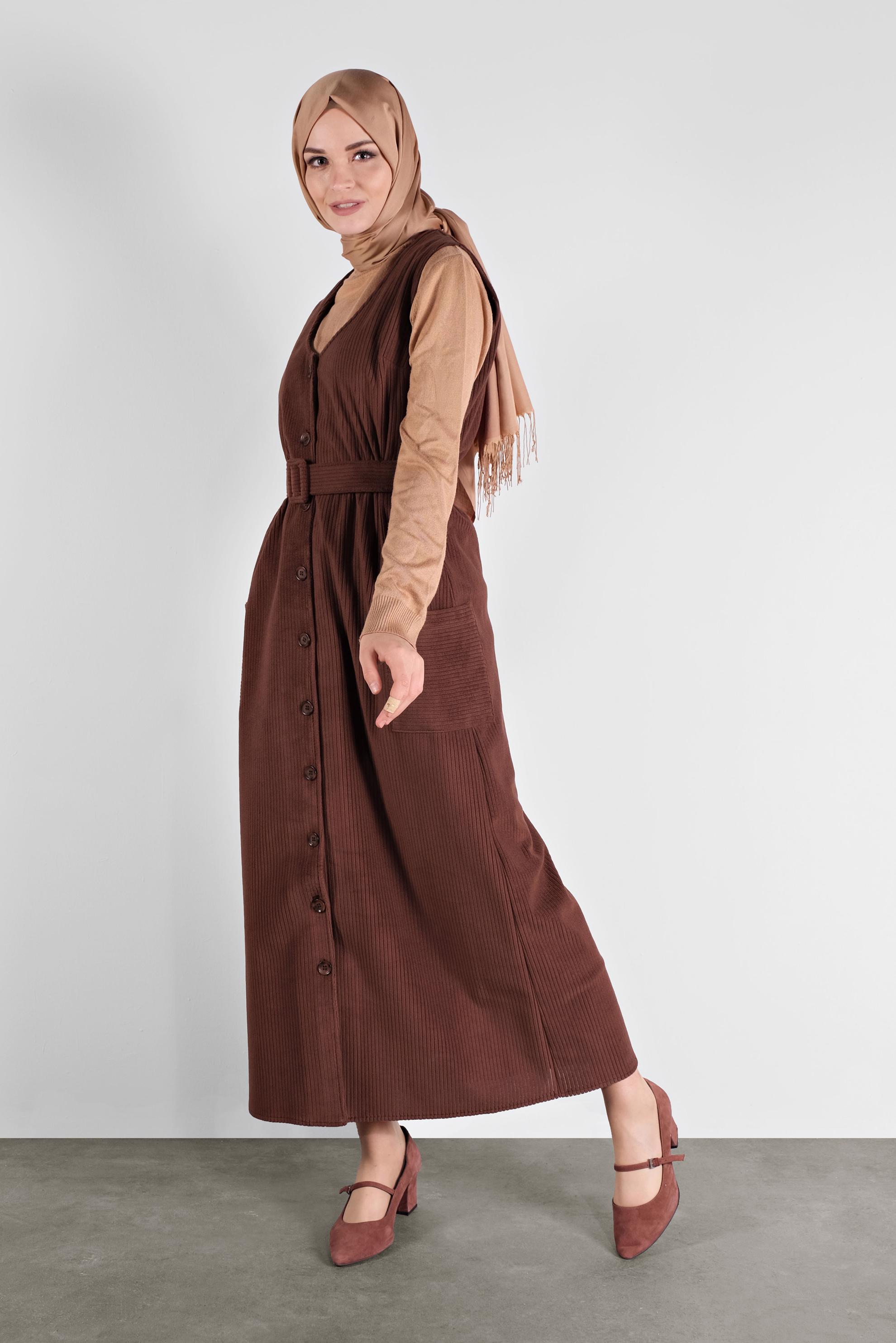 Tesettür giyim BORDO ÖNDEN DÜĞMELİ KADİFE JİLE 41146