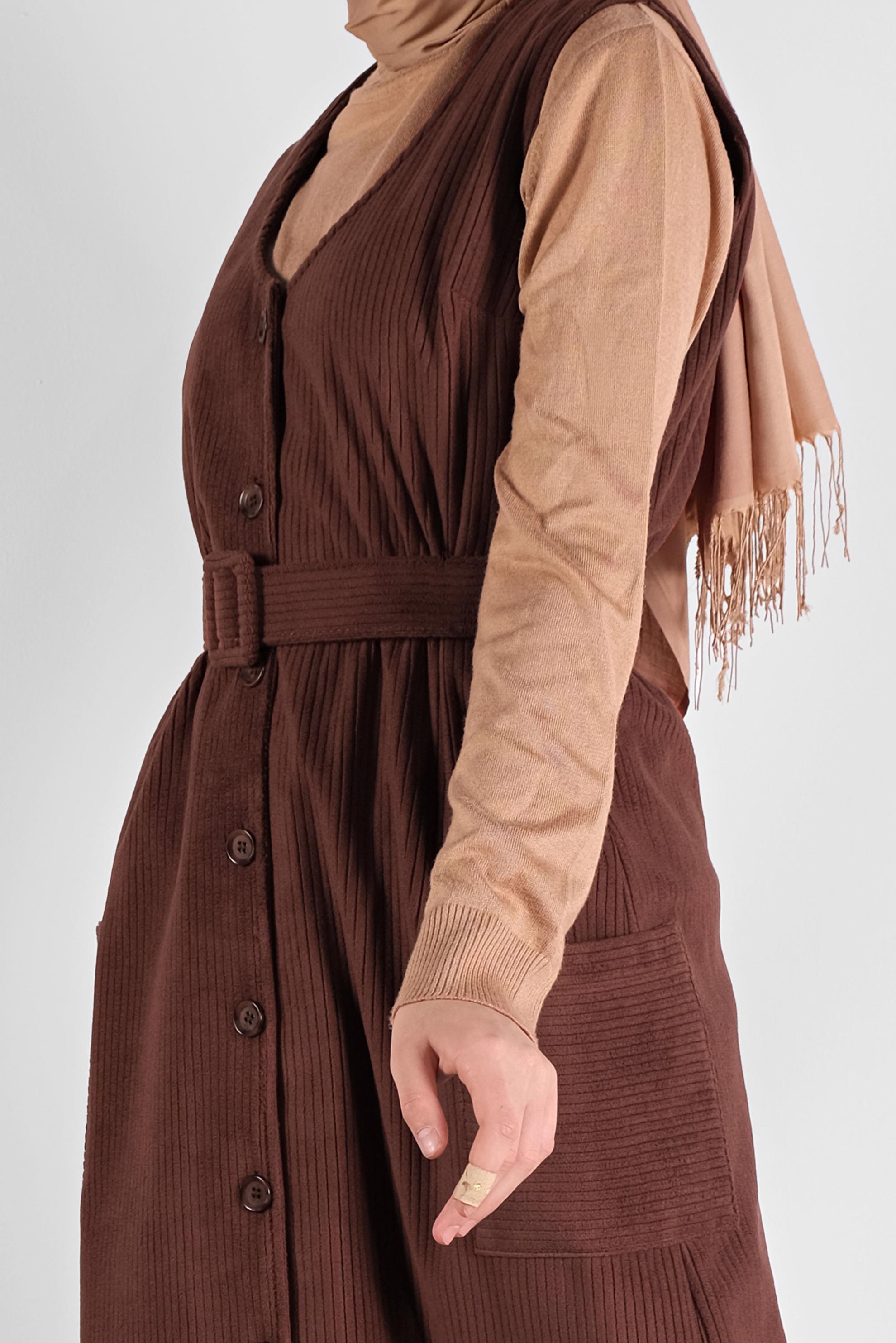 Tesettür giyim BORDO ÖNDEN DÜĞMELİ KADİFE JİLE 41146