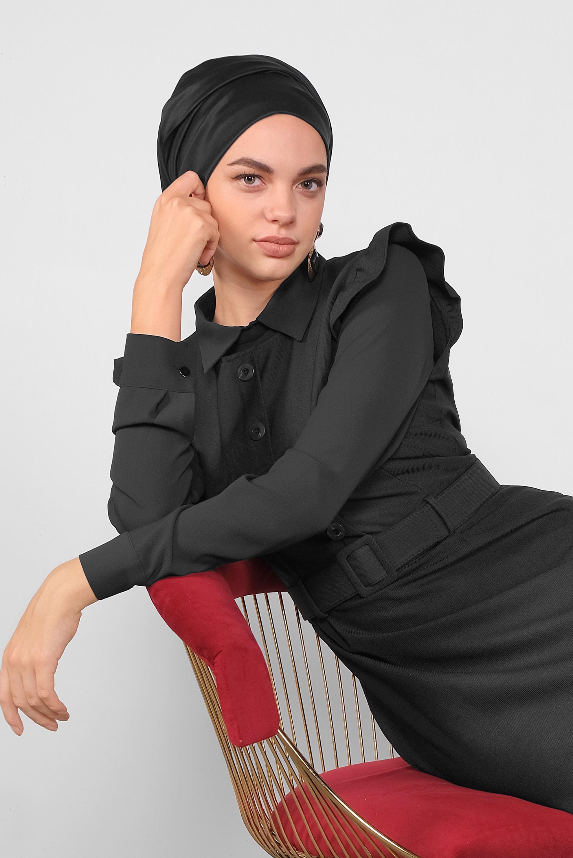 Tesettür giyim SİYAH FIRFIRLI DÜĞMELİ JİLE 41199