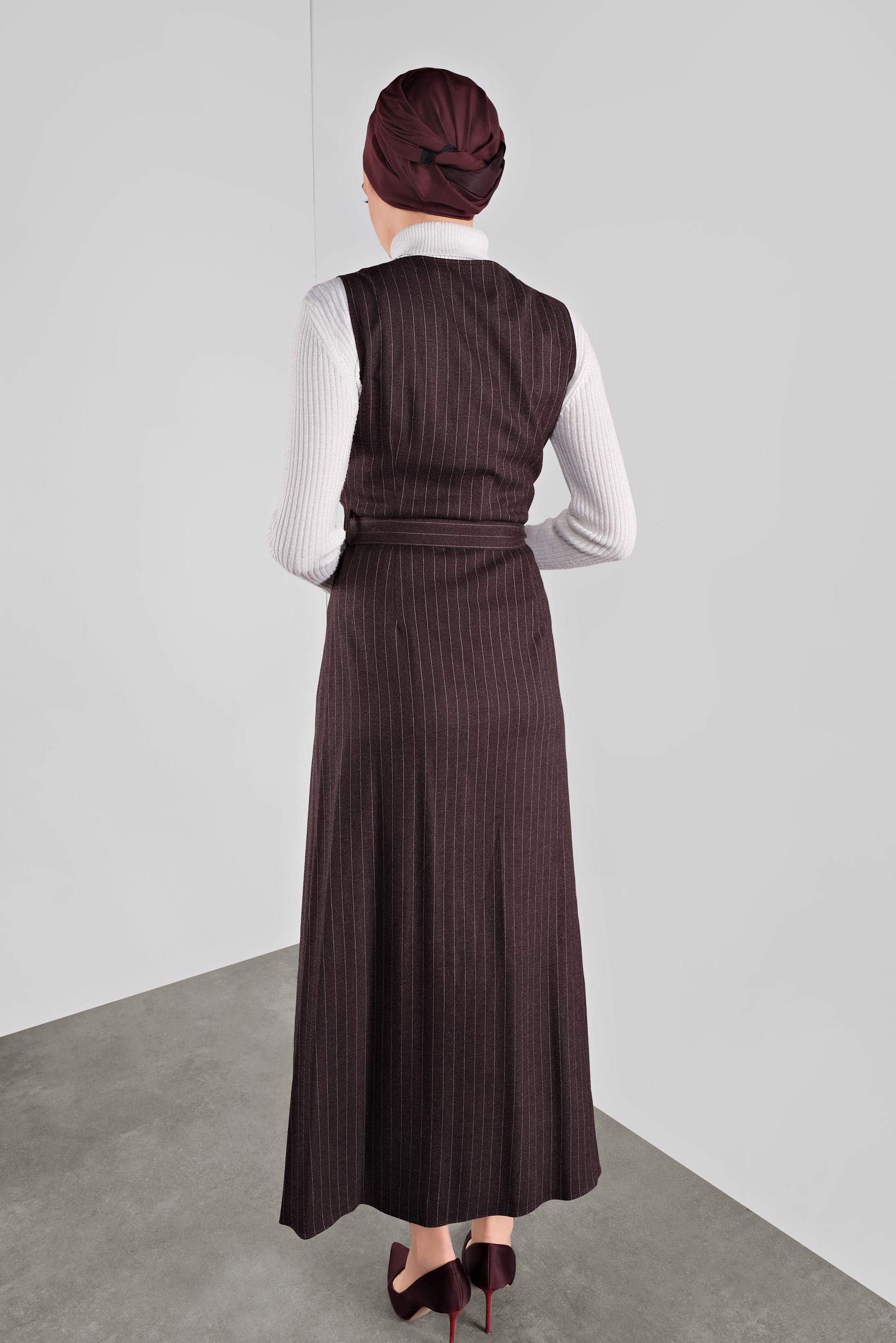 Tesettür giyim MÜRDÜM ÇİZGİLİ KEMERLİ JİLE 41267 