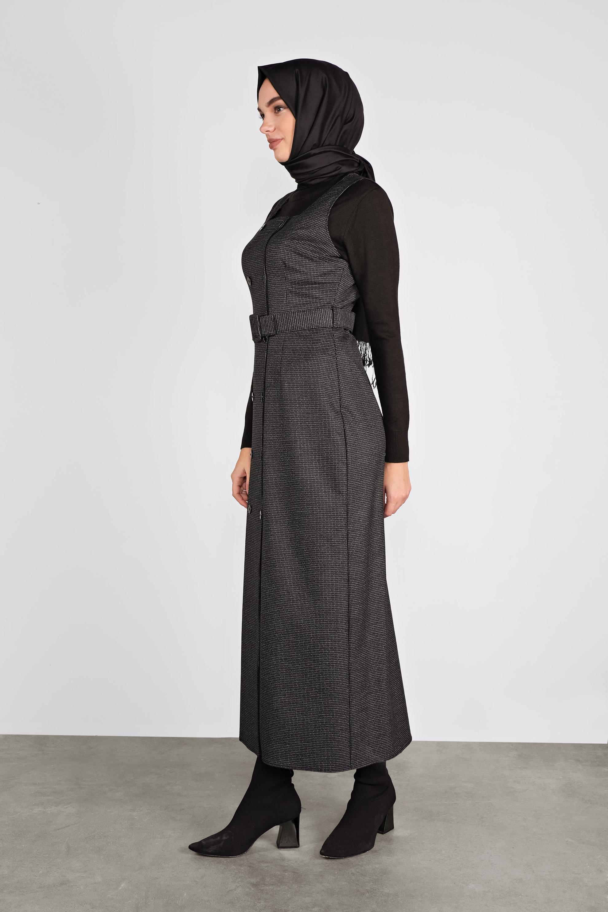 Tesettür giyim SİYAH DÜĞMELİ KEMERLİ JİLE 41305 