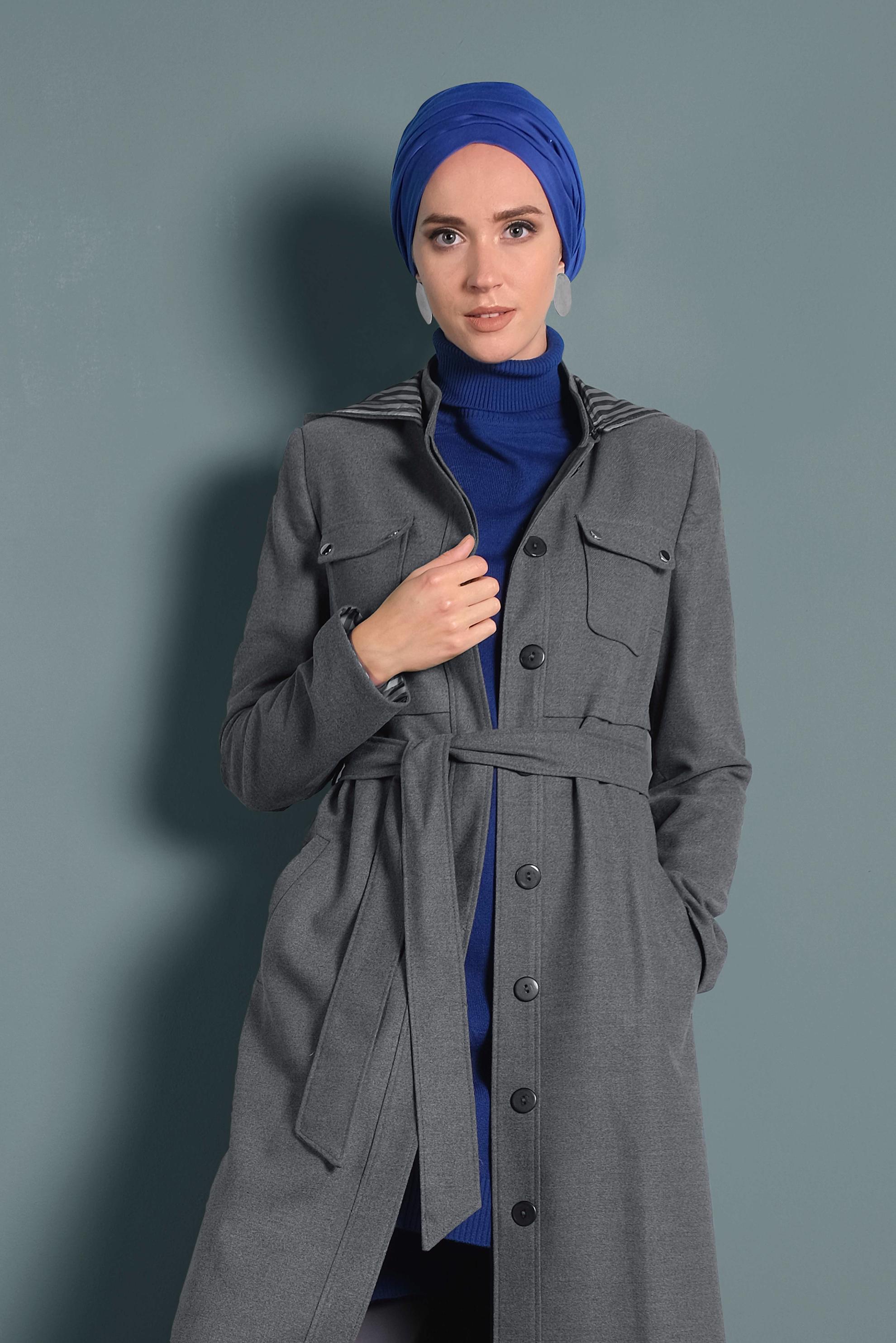 Tesettür giyim GRİ KAPÜŞONLU KUŞAKLI KABAN 90007 