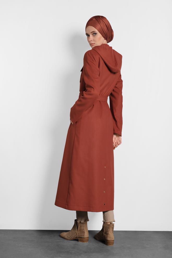 Tesettür giyim TURUNCU KAPÜŞONLU KUŞAKLI KABAN 90007  - ALVİNA
