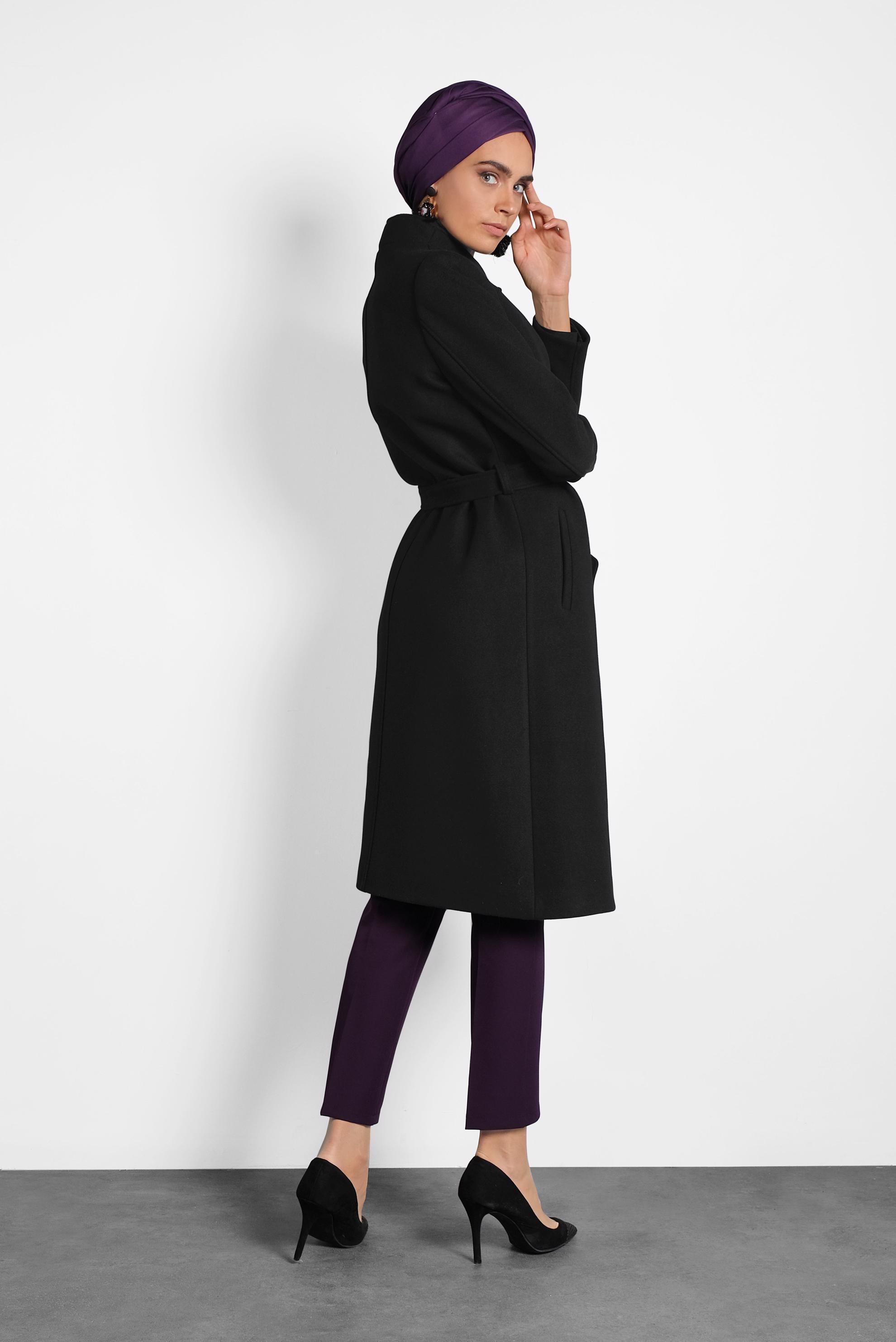 Tesettür giyim SİYAH HAKİM YAKA KUŞAKLI KABAN 90009 