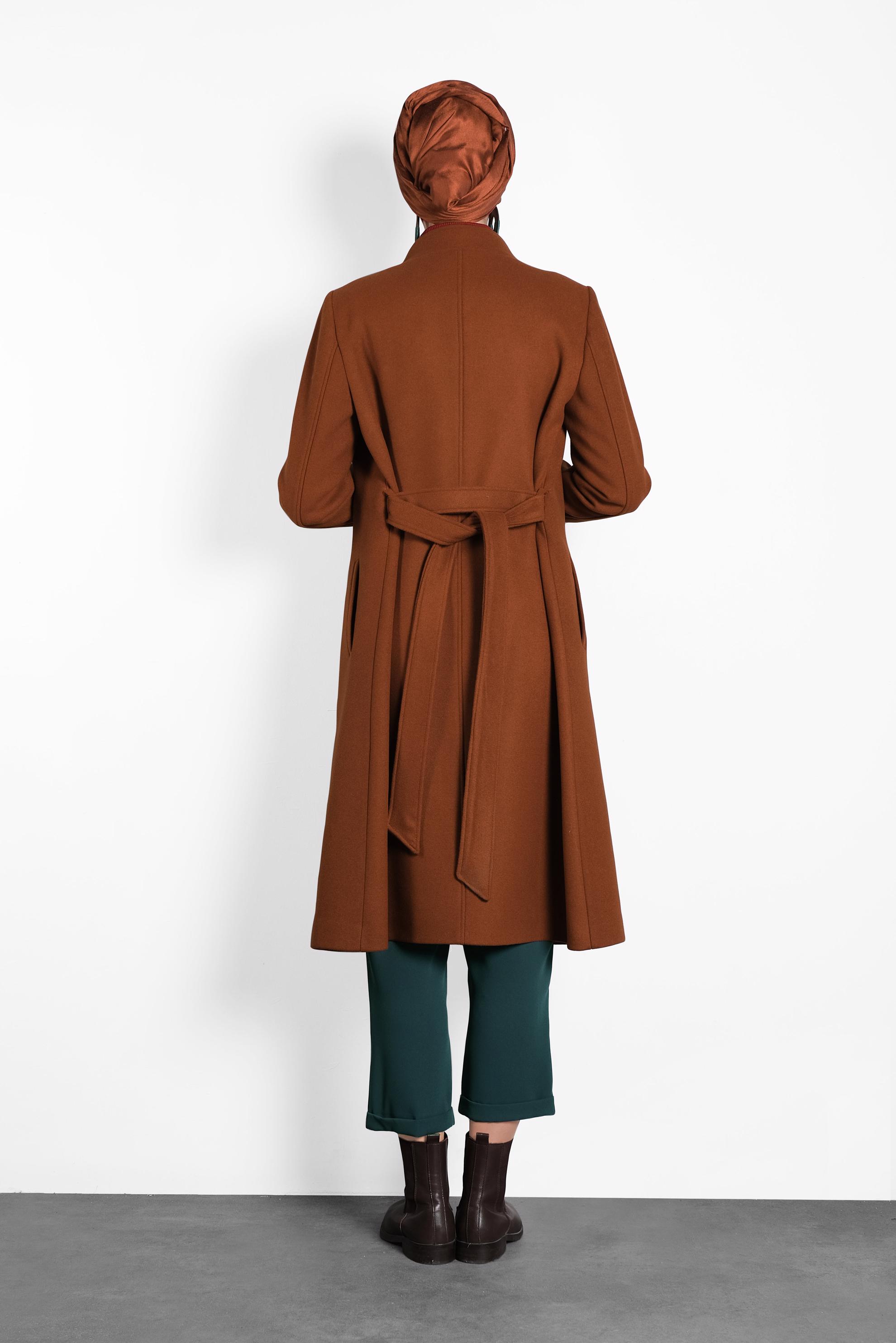 Tesettür giyim TURUNCU HAKİM YAKA KUŞAKLI KABAN 90009 