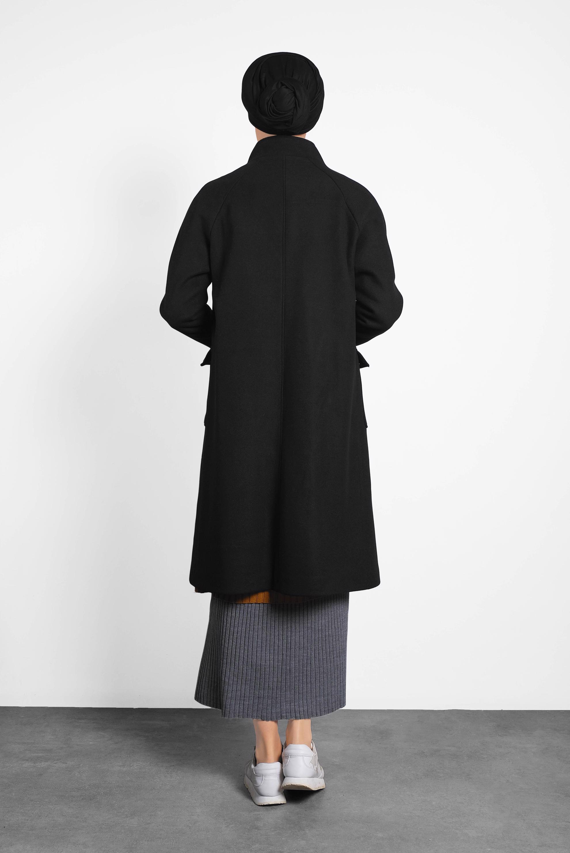 Hijab clothing BLACK SNAP DETAILED WALKER COAT 90013 