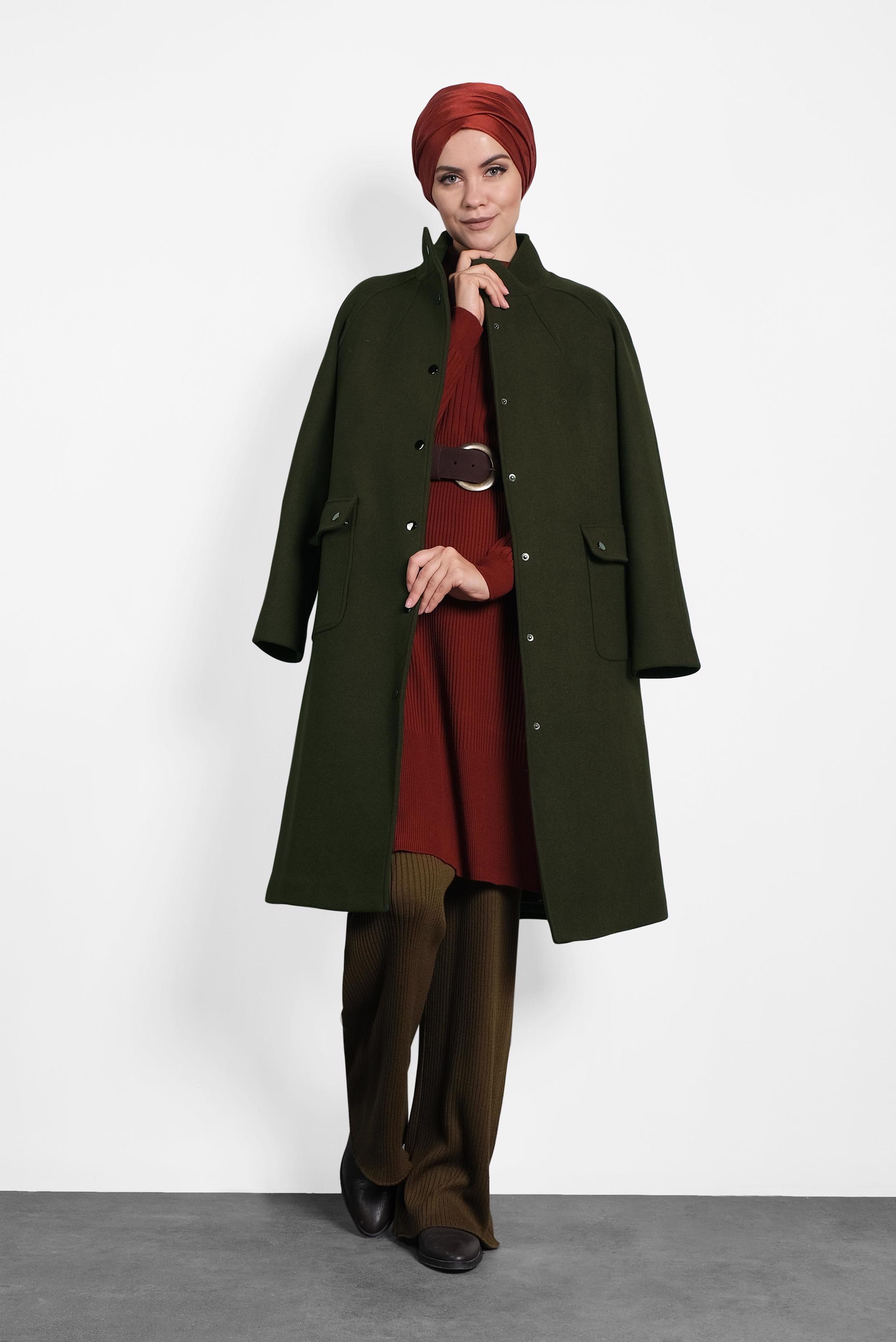 Tesettür giyim HAKİ ÇITÇITLI KAŞE KABAN 90013 